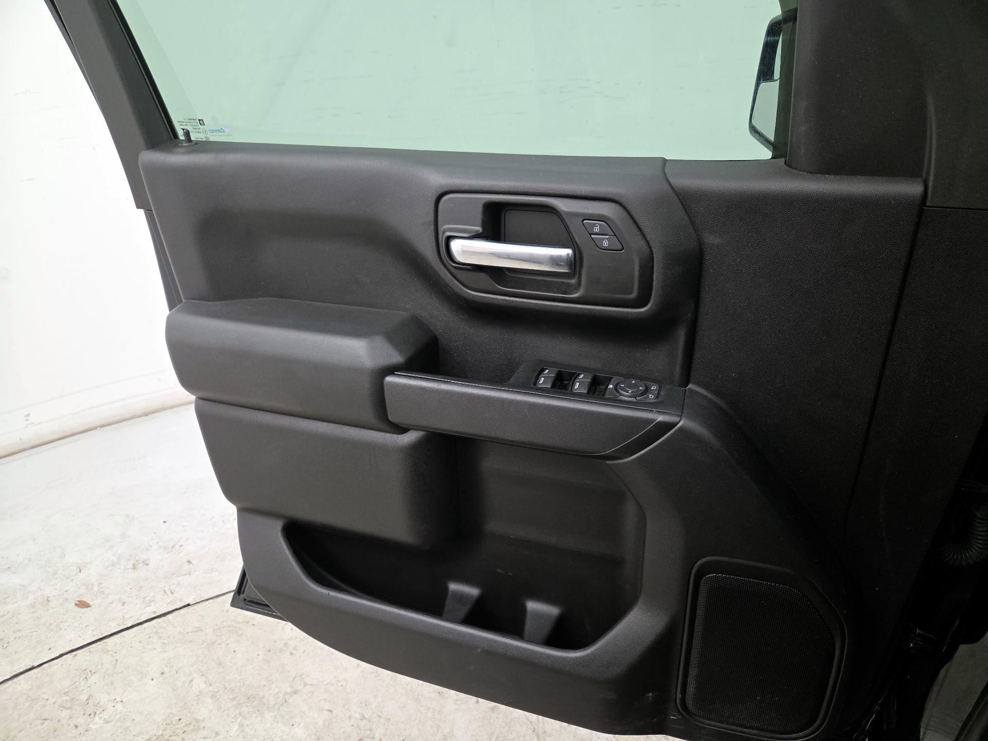 Thumbnail: 2022 Chevrolet Silverado 1500 - 12