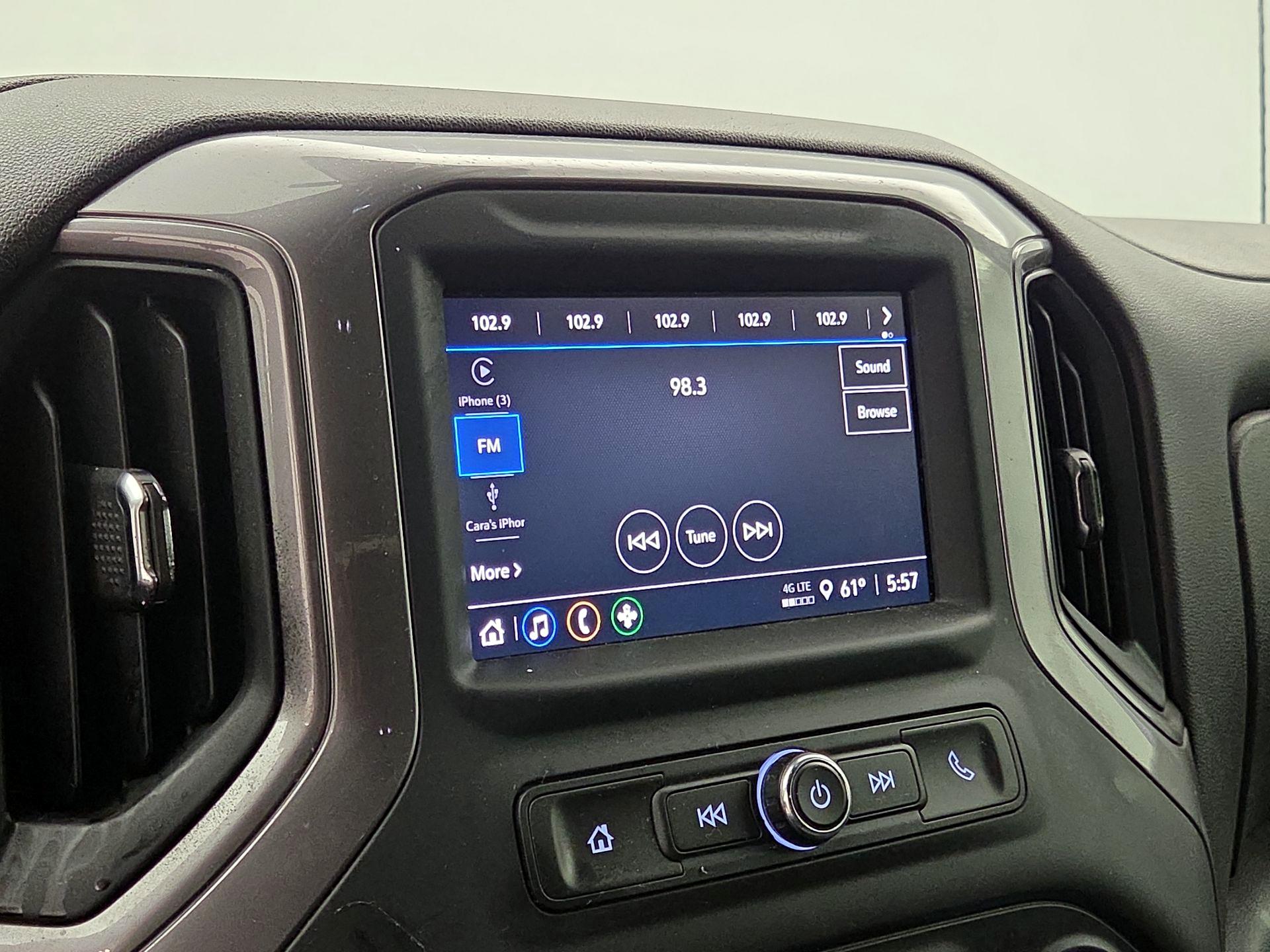 Thumbnail: 2022 Chevrolet Silverado 1500 - 15