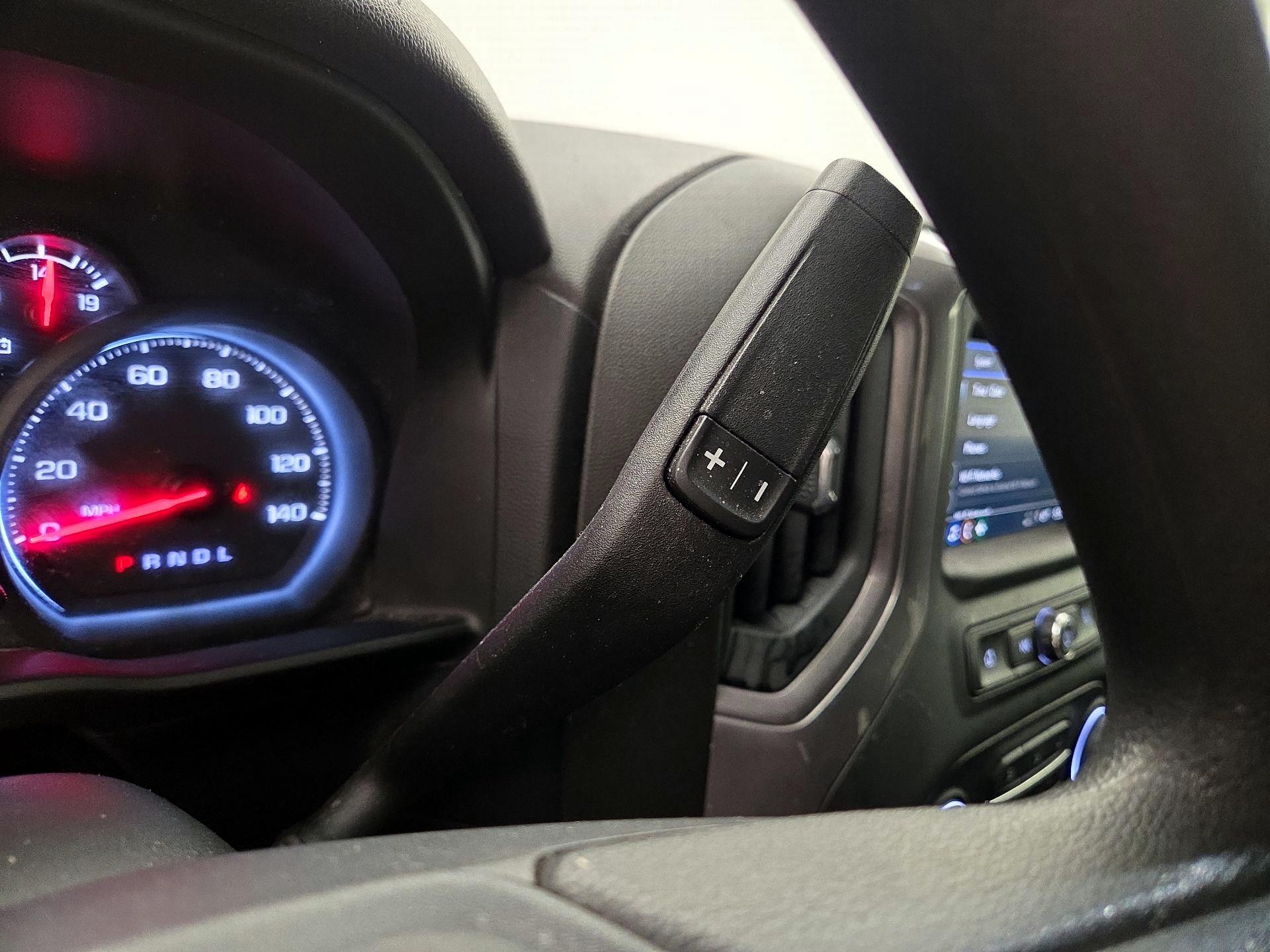 Thumbnail: 2022 Chevrolet Silverado 1500 - 17