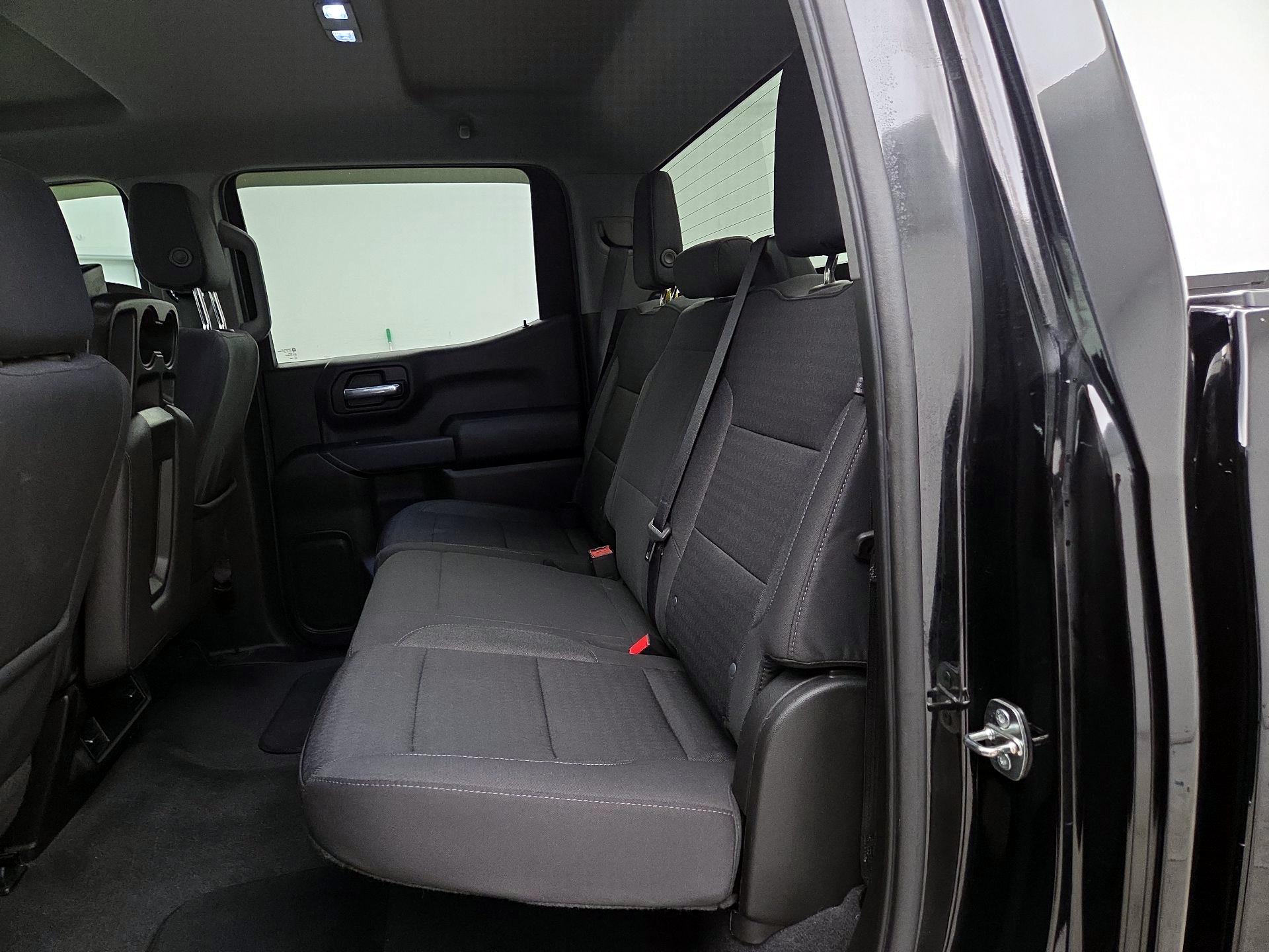 Thumbnail: 2022 Chevrolet Silverado 1500 - 19