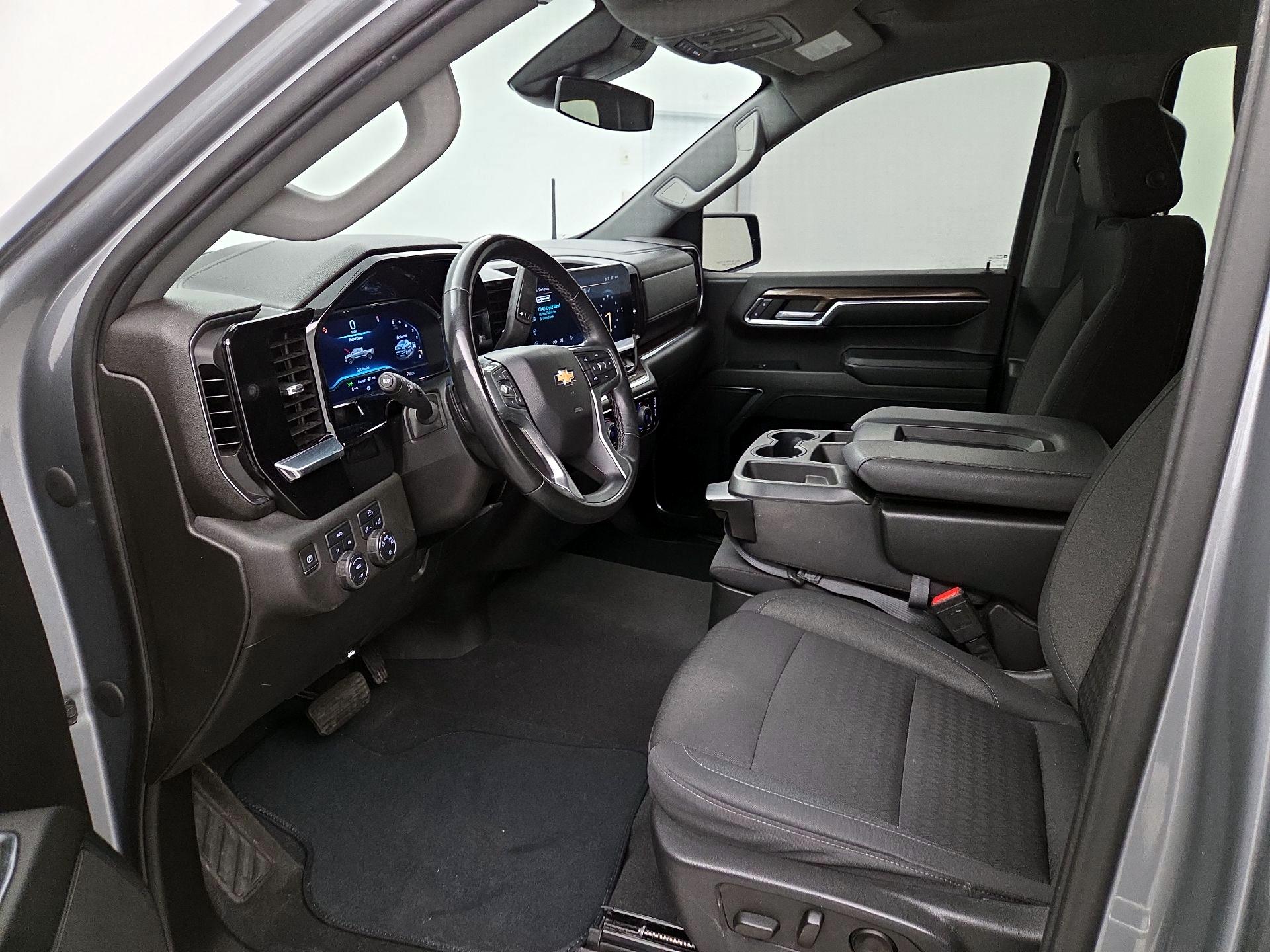 Thumbnail: 2023 Chevrolet Silverado 1500 - 11