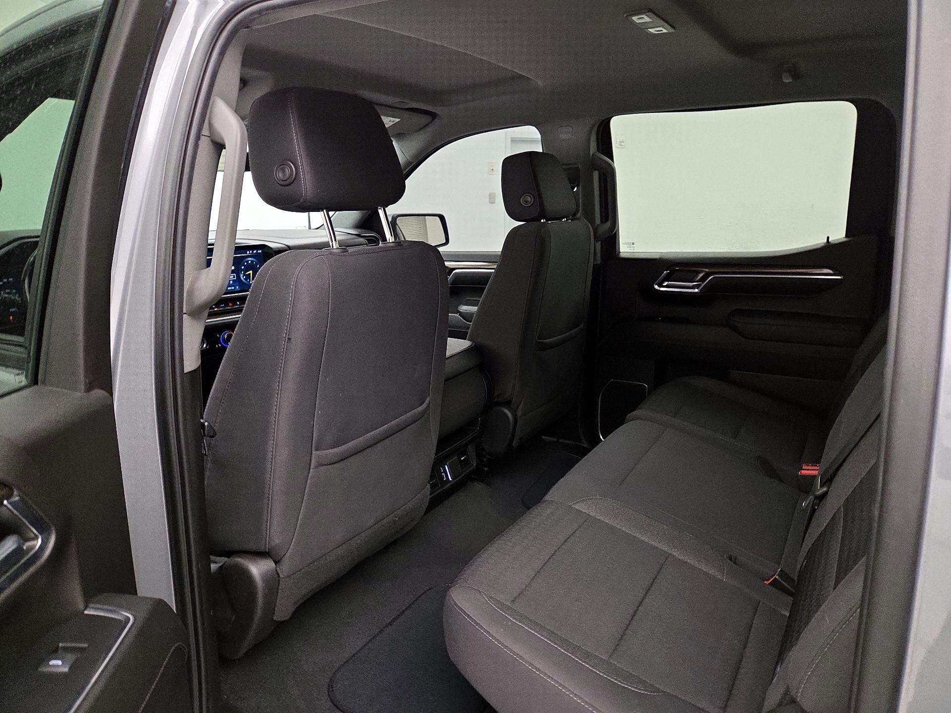 Thumbnail: 2023 Chevrolet Silverado 1500 - 19