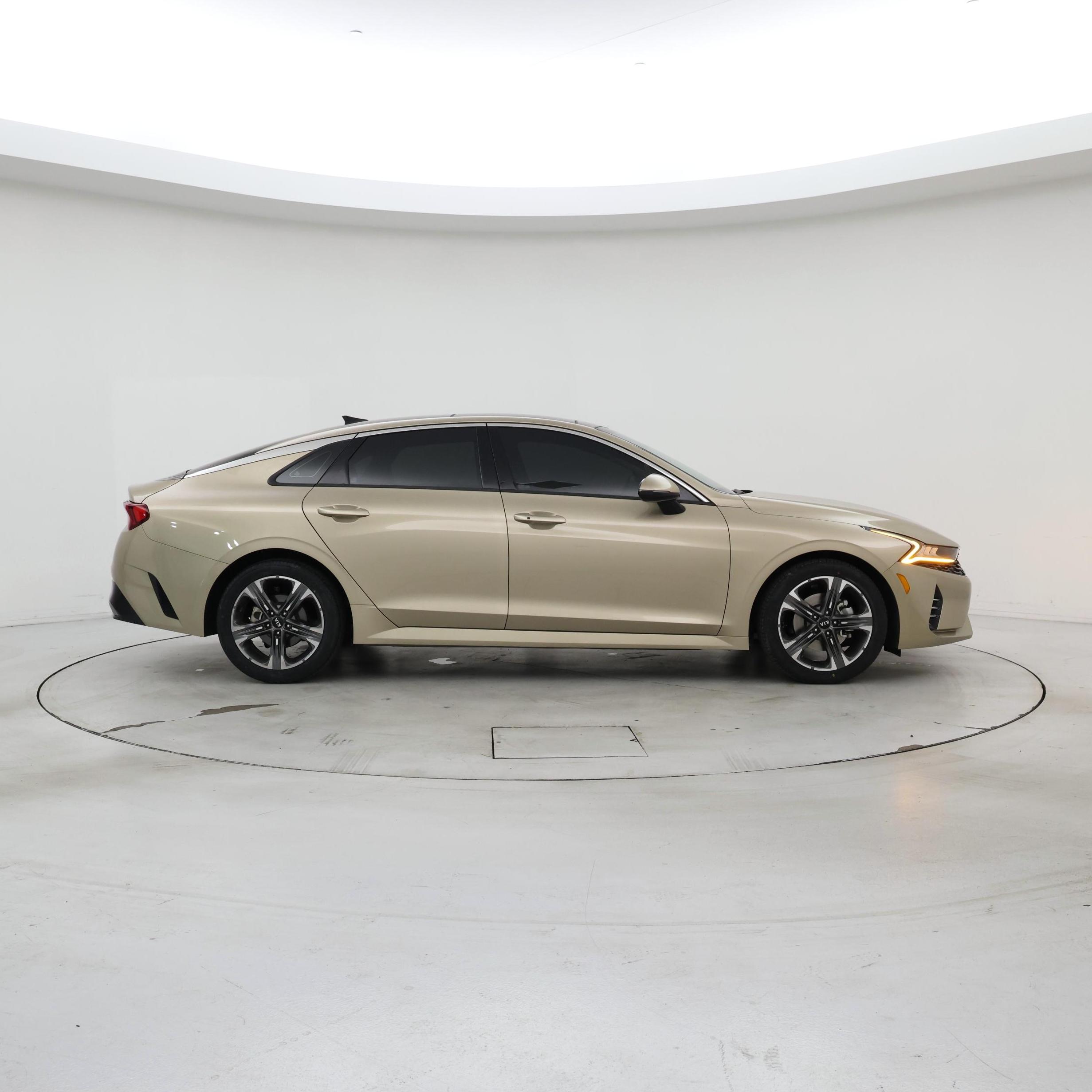 Thumbnail: 2021 Kia K5 - 7