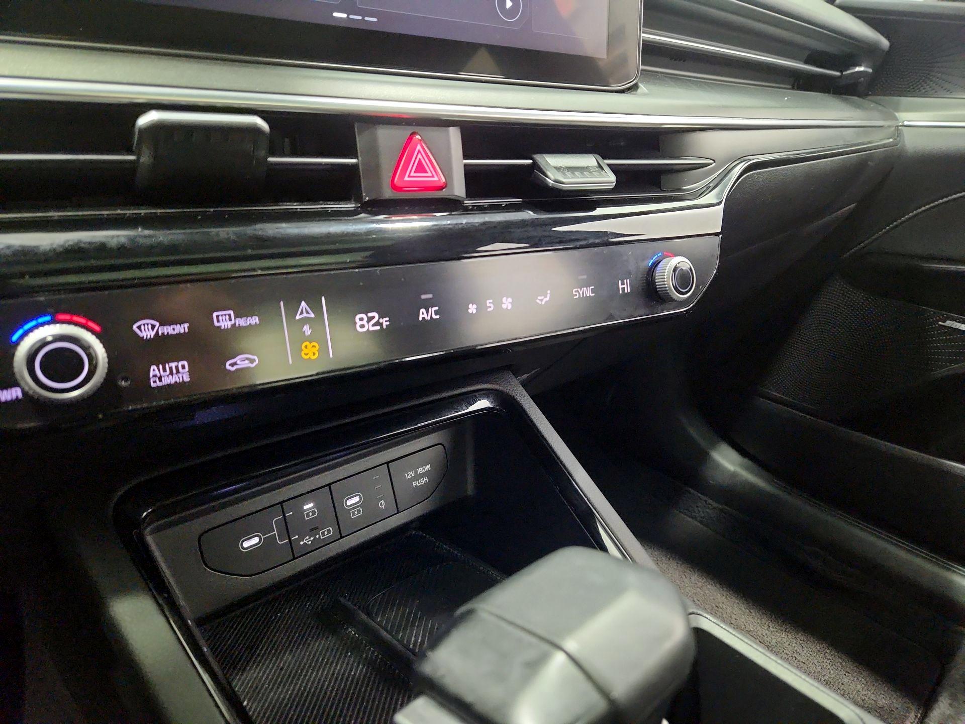 Thumbnail: 2025 Kia K5 - 17