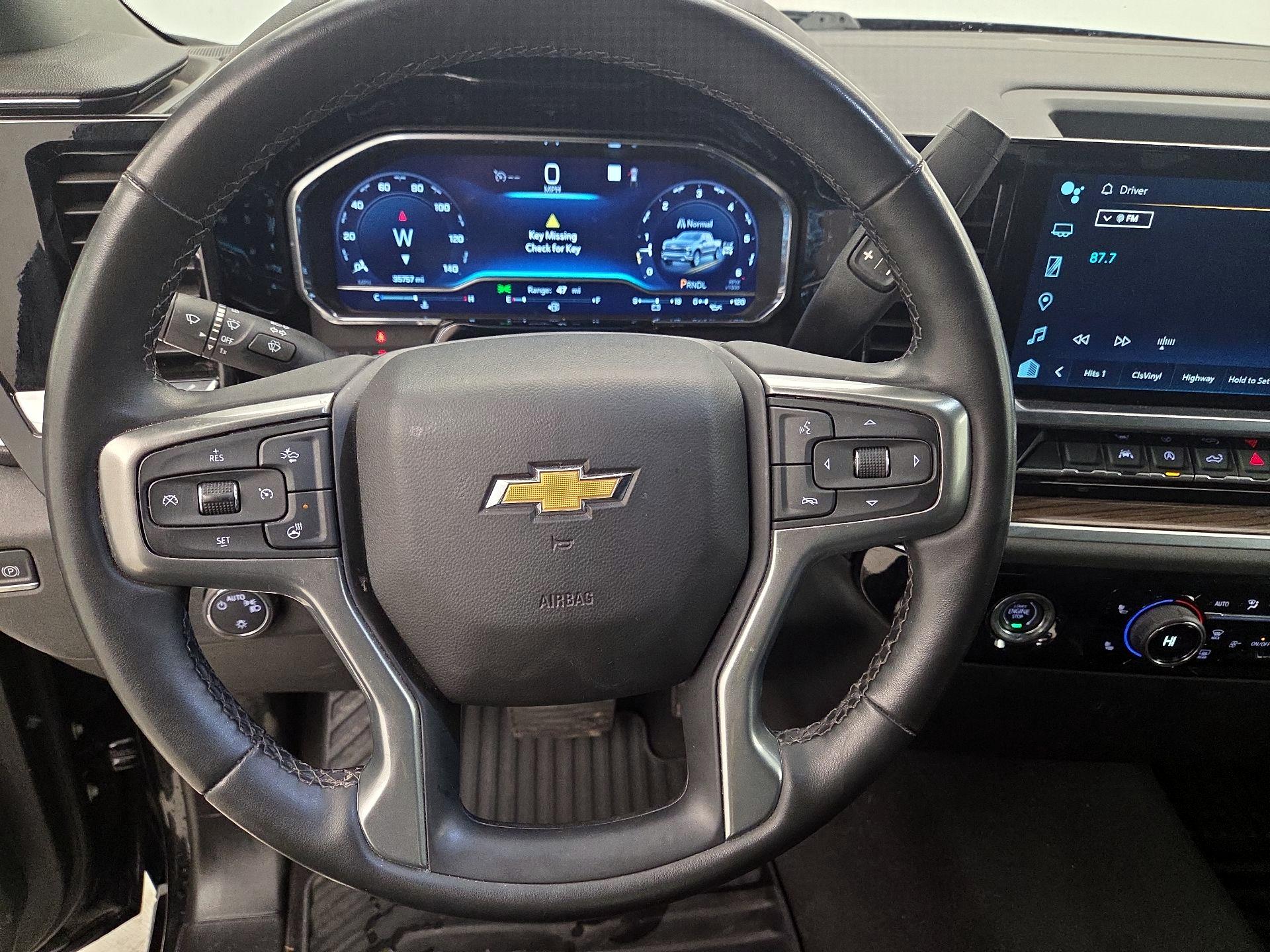 Thumbnail: 2023 Chevrolet Silverado 1500 - 10