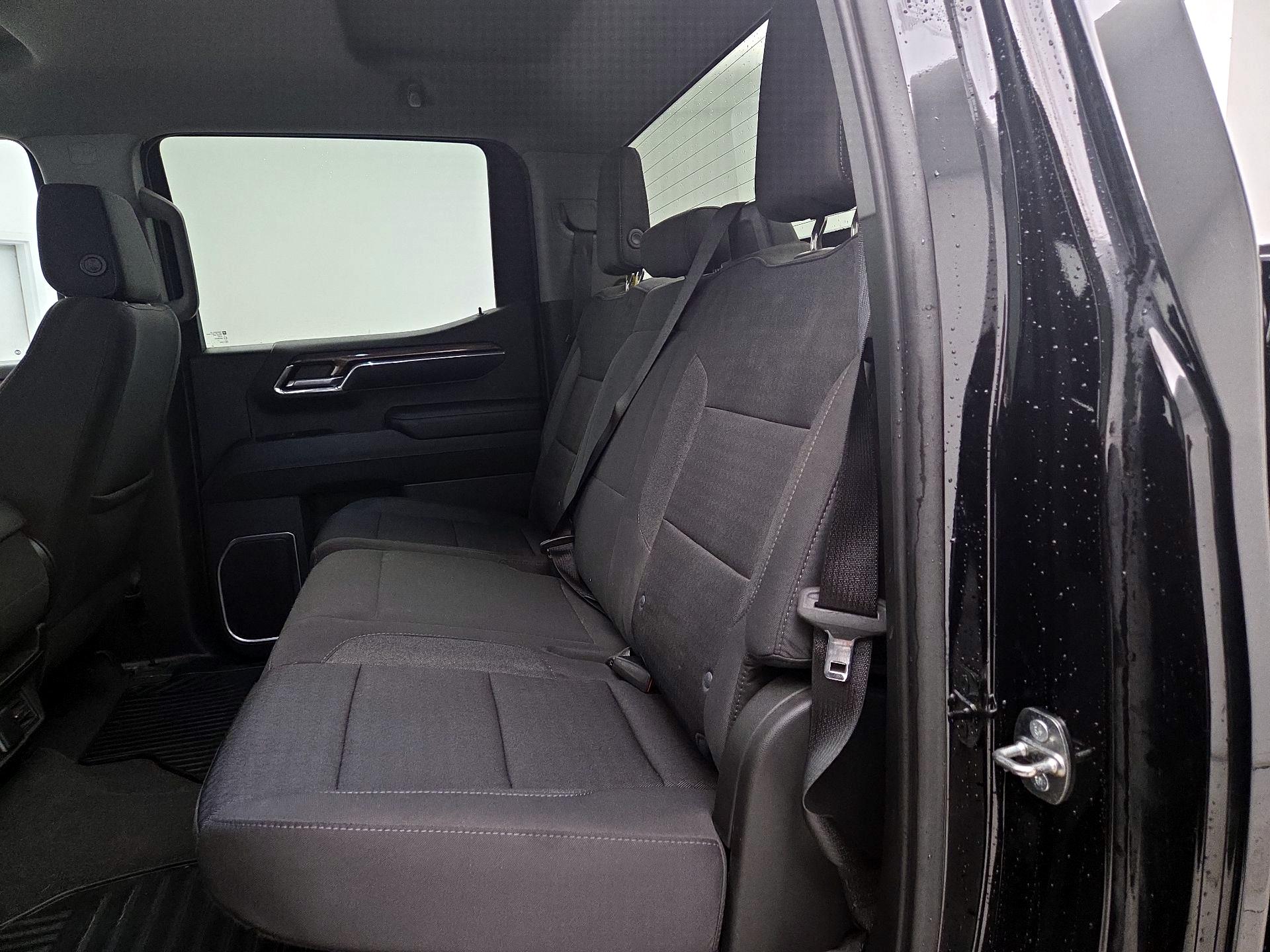 Thumbnail: 2023 Chevrolet Silverado 1500 - 19