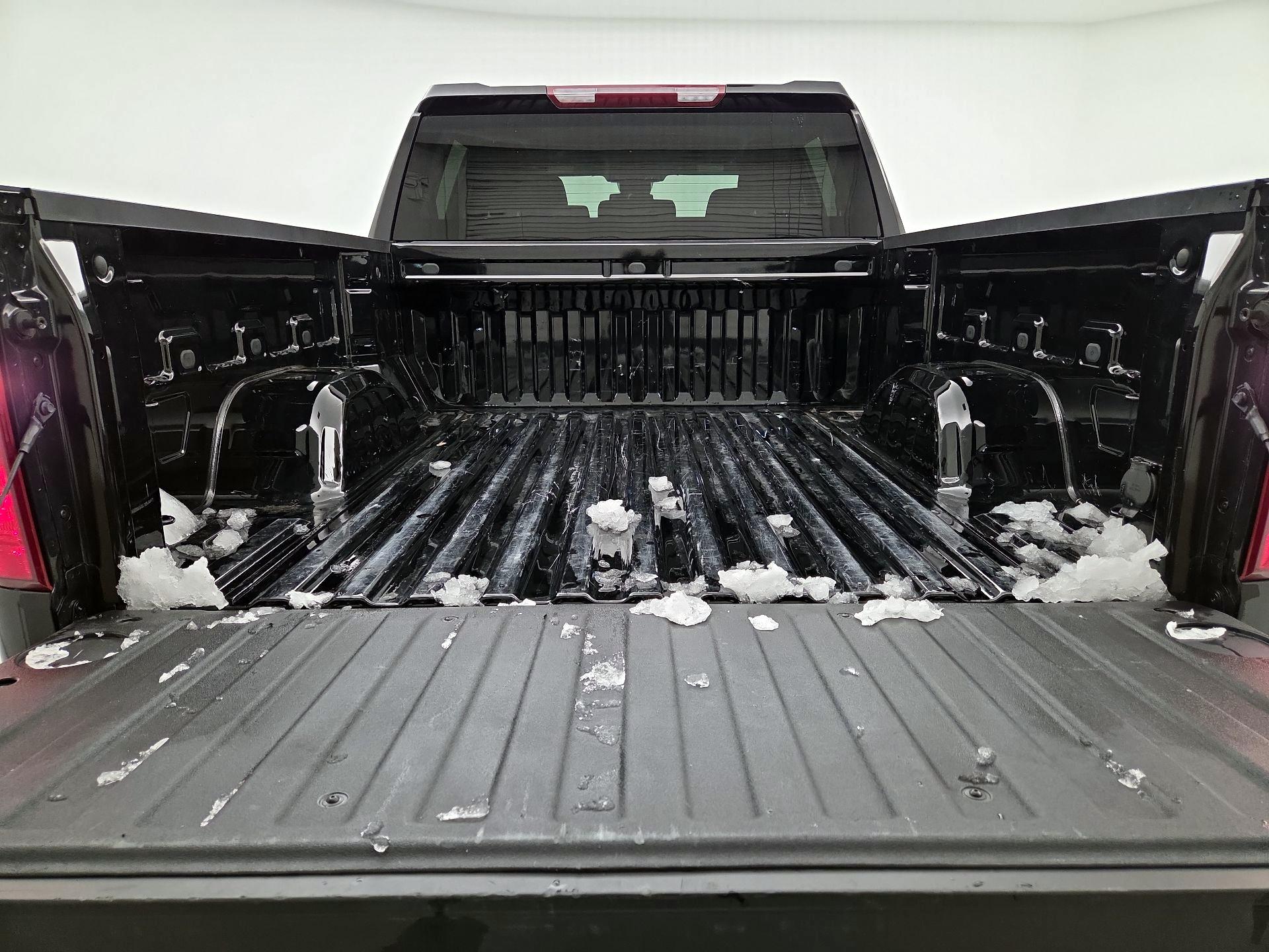 Thumbnail: 2023 Chevrolet Silverado 1500 - 20