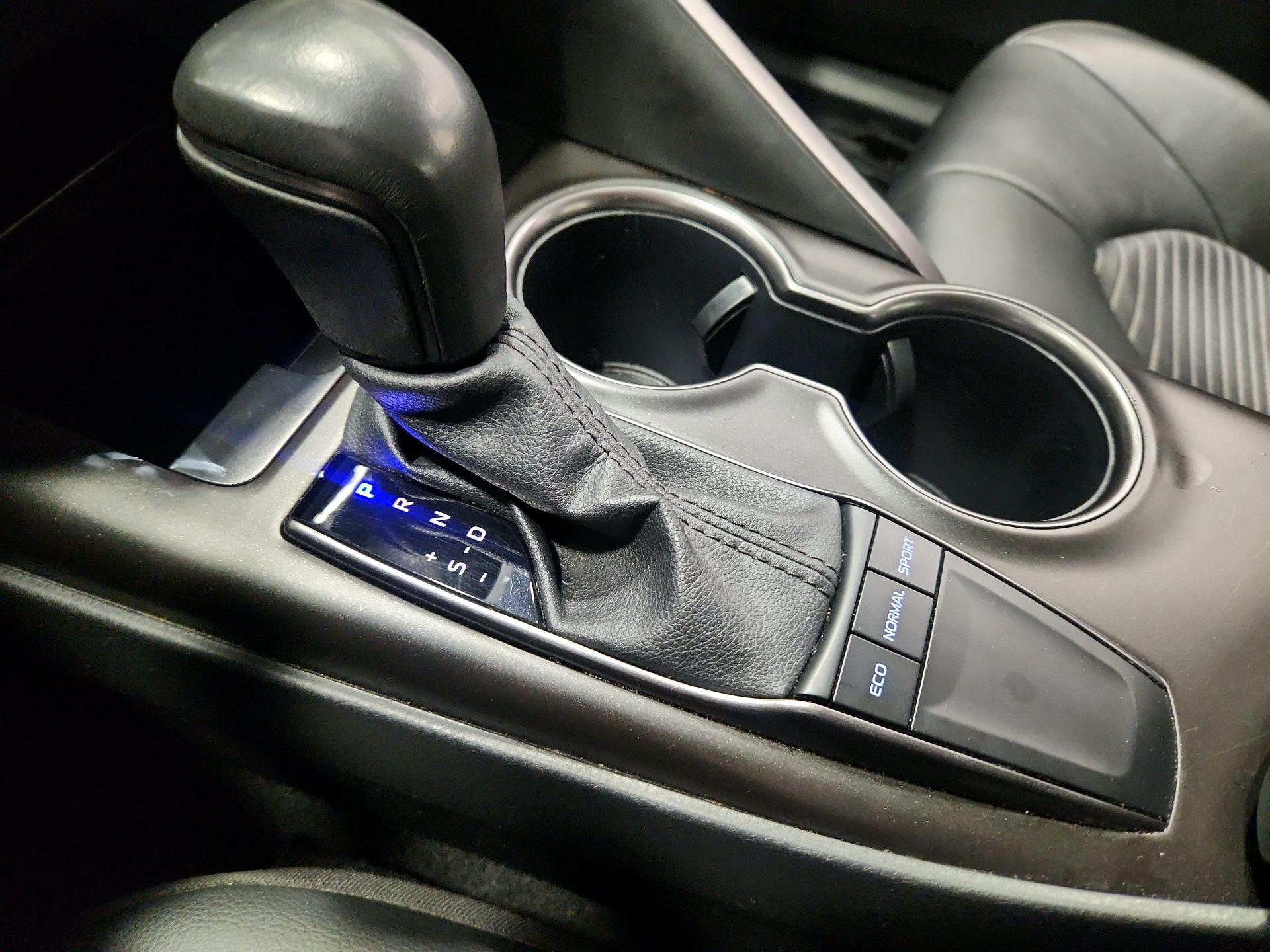 Thumbnail: 2024 Toyota Camry - 17