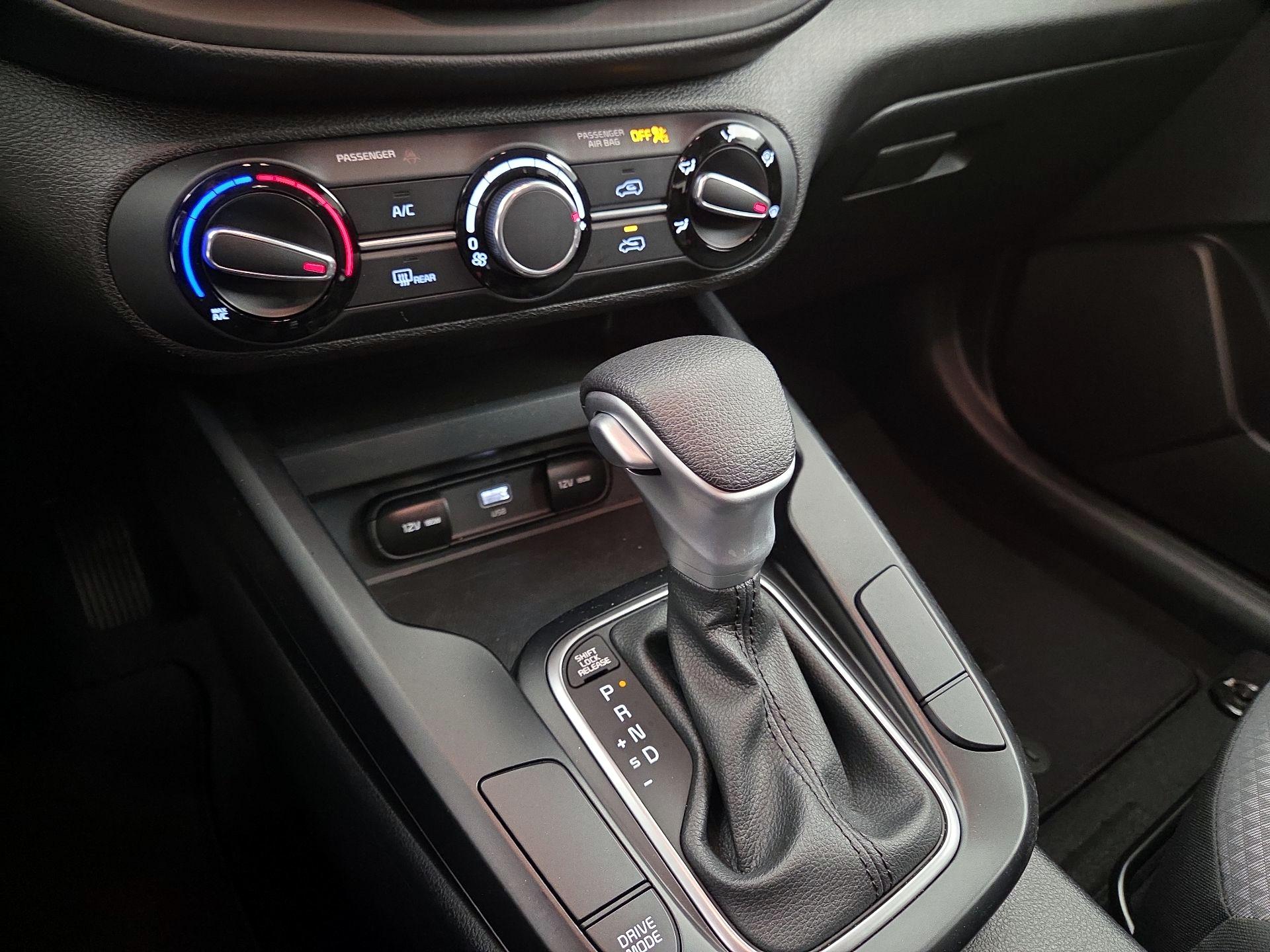 Thumbnail: 2023 Kia Soul - 17