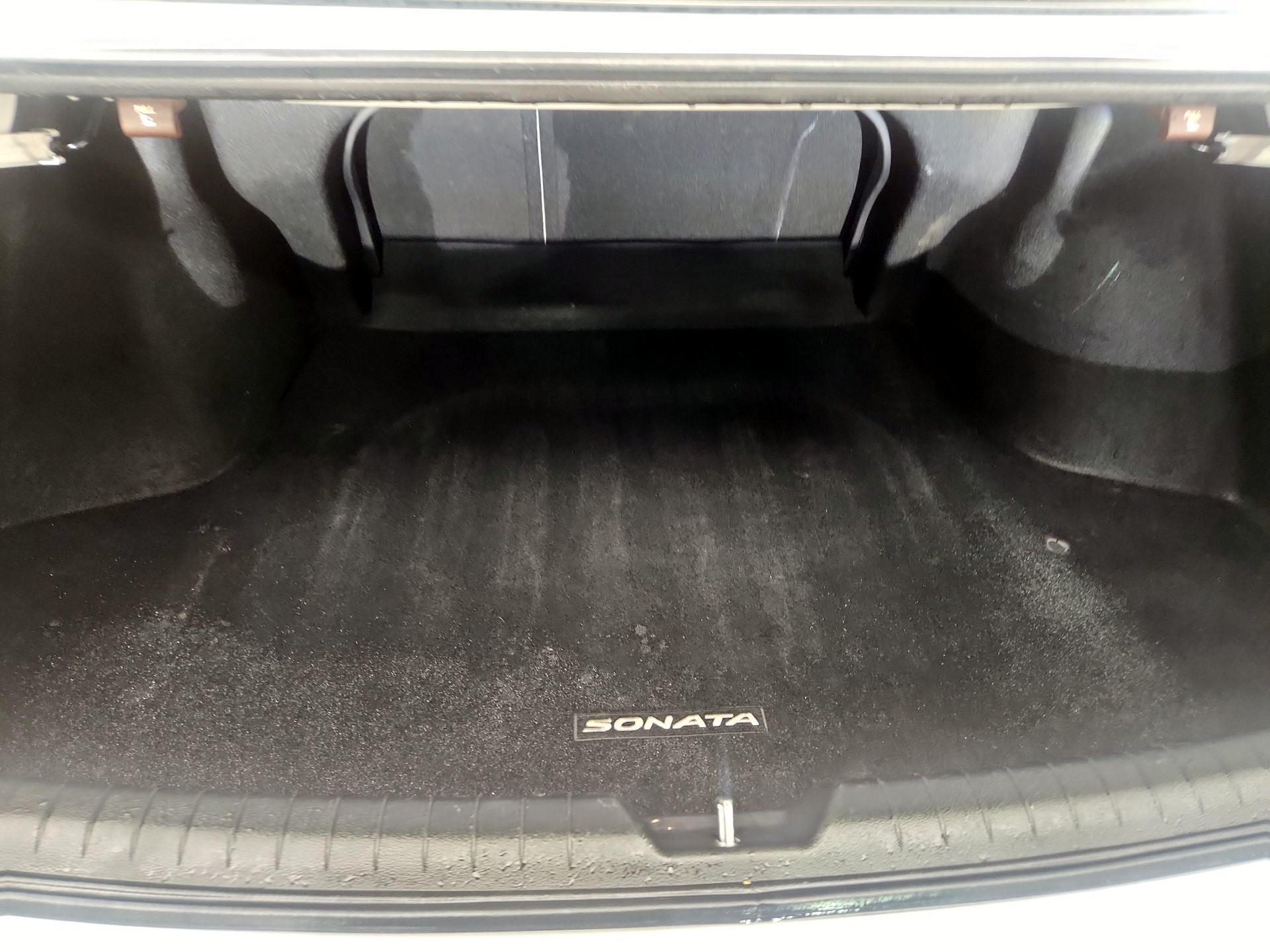 Thumbnail: 2023 Hyundai Sonata - 18