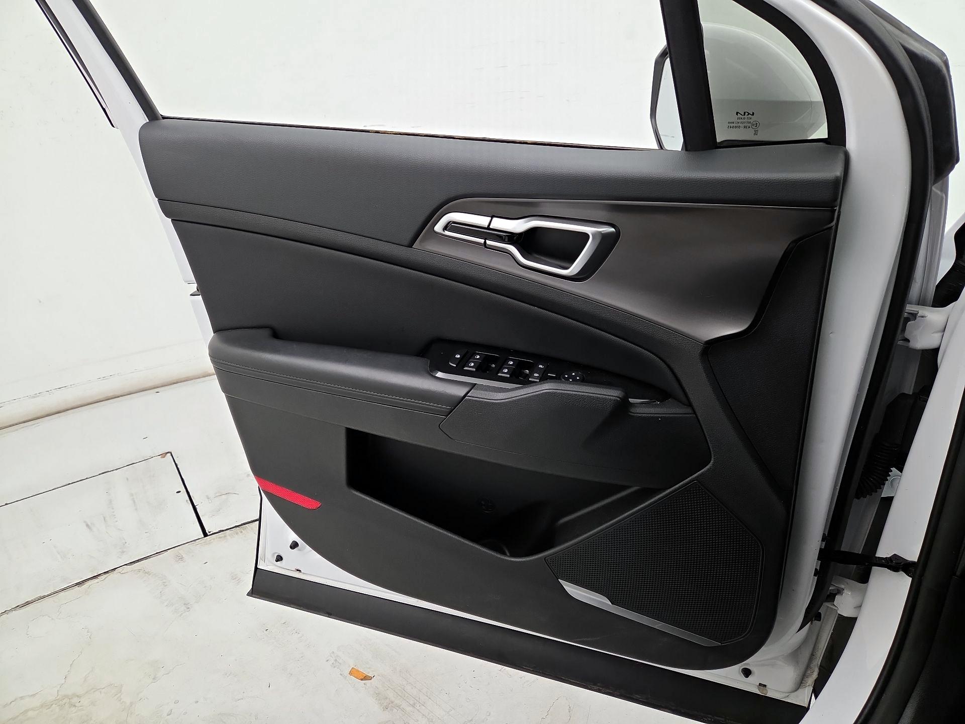 Thumbnail: 2024 Kia Sportage - 12