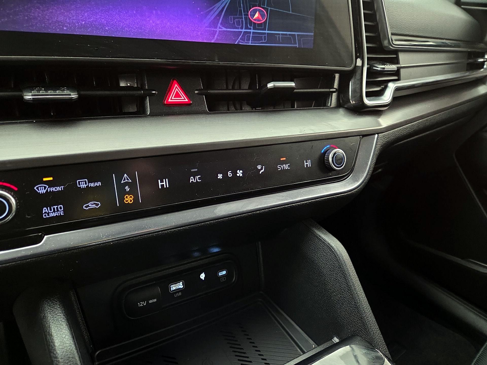 Thumbnail: 2024 Kia Sportage - 17