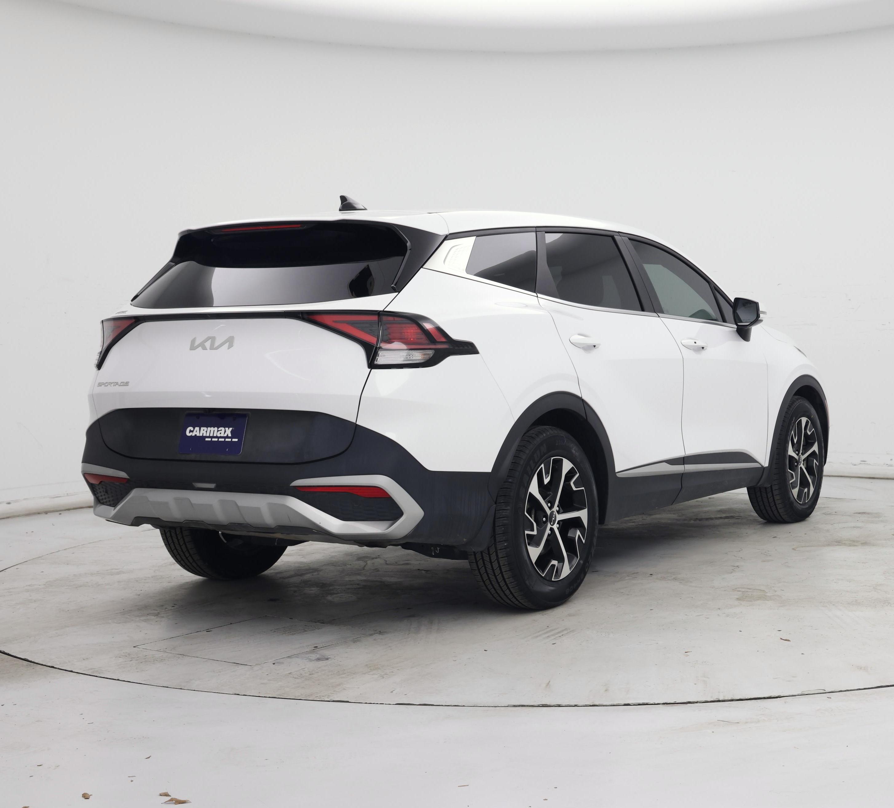 Thumbnail: 2024 Kia Sportage - 8