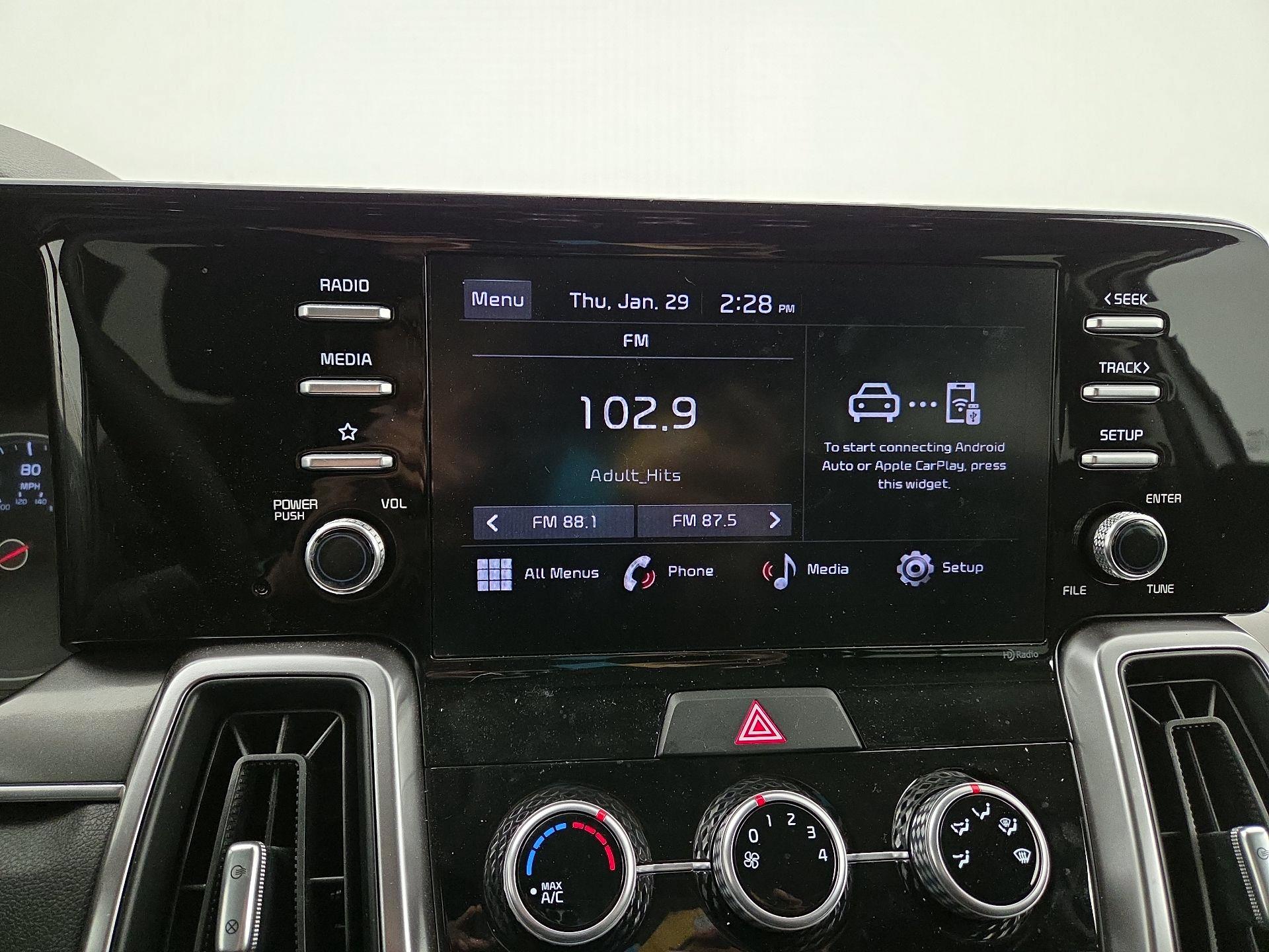 Thumbnail: 2023 Kia Sorento - 15