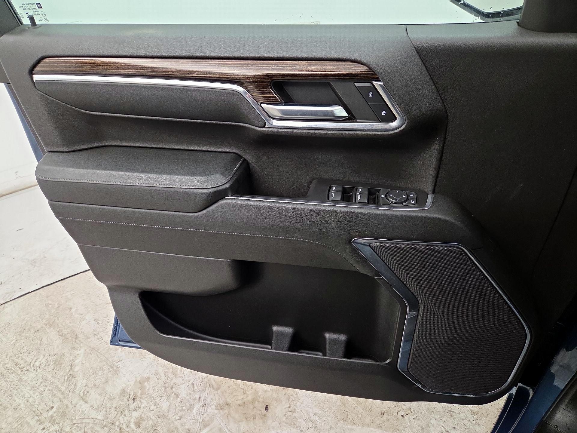 Thumbnail: 2024 GMC Sierra 1500 - 12