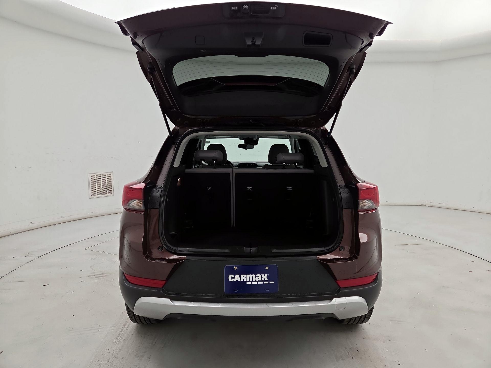 Thumbnail: 2023 Chevrolet TrailBlazer - 20