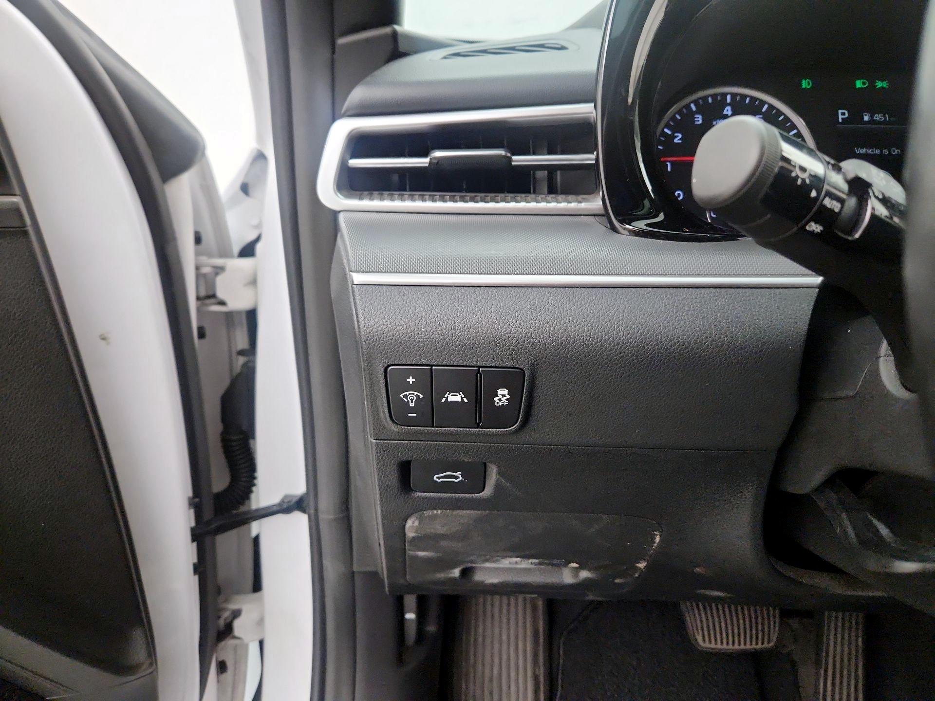 Thumbnail: 2024 Kia K5 - 13