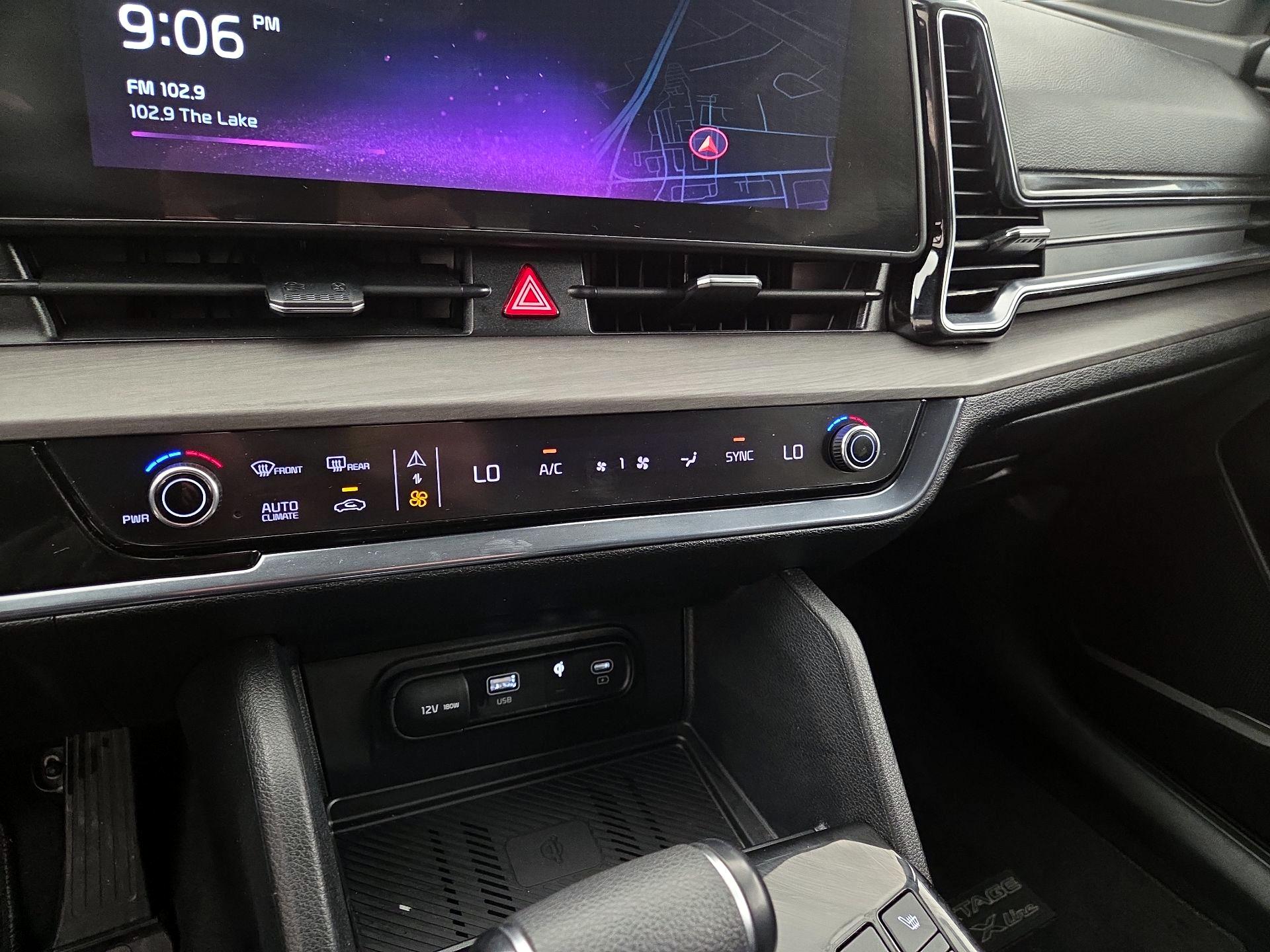 Thumbnail: 2023 Kia Sportage - 16