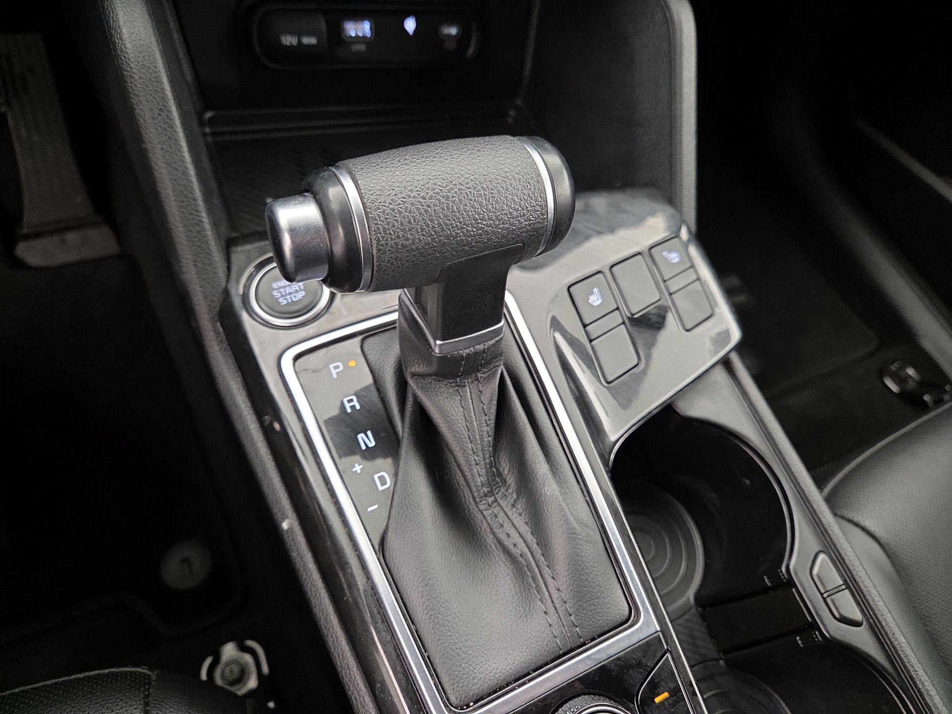 Thumbnail: 2023 Kia Sportage - 17