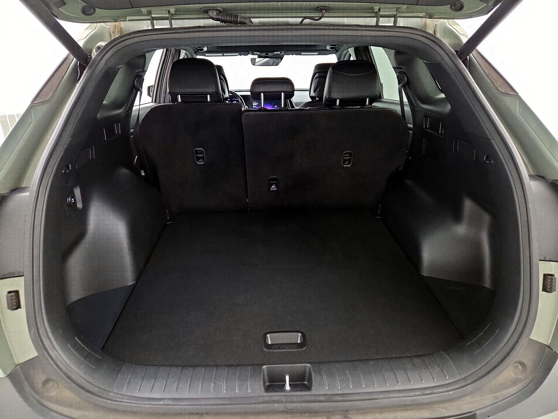 Thumbnail: 2023 Kia Sportage - 20