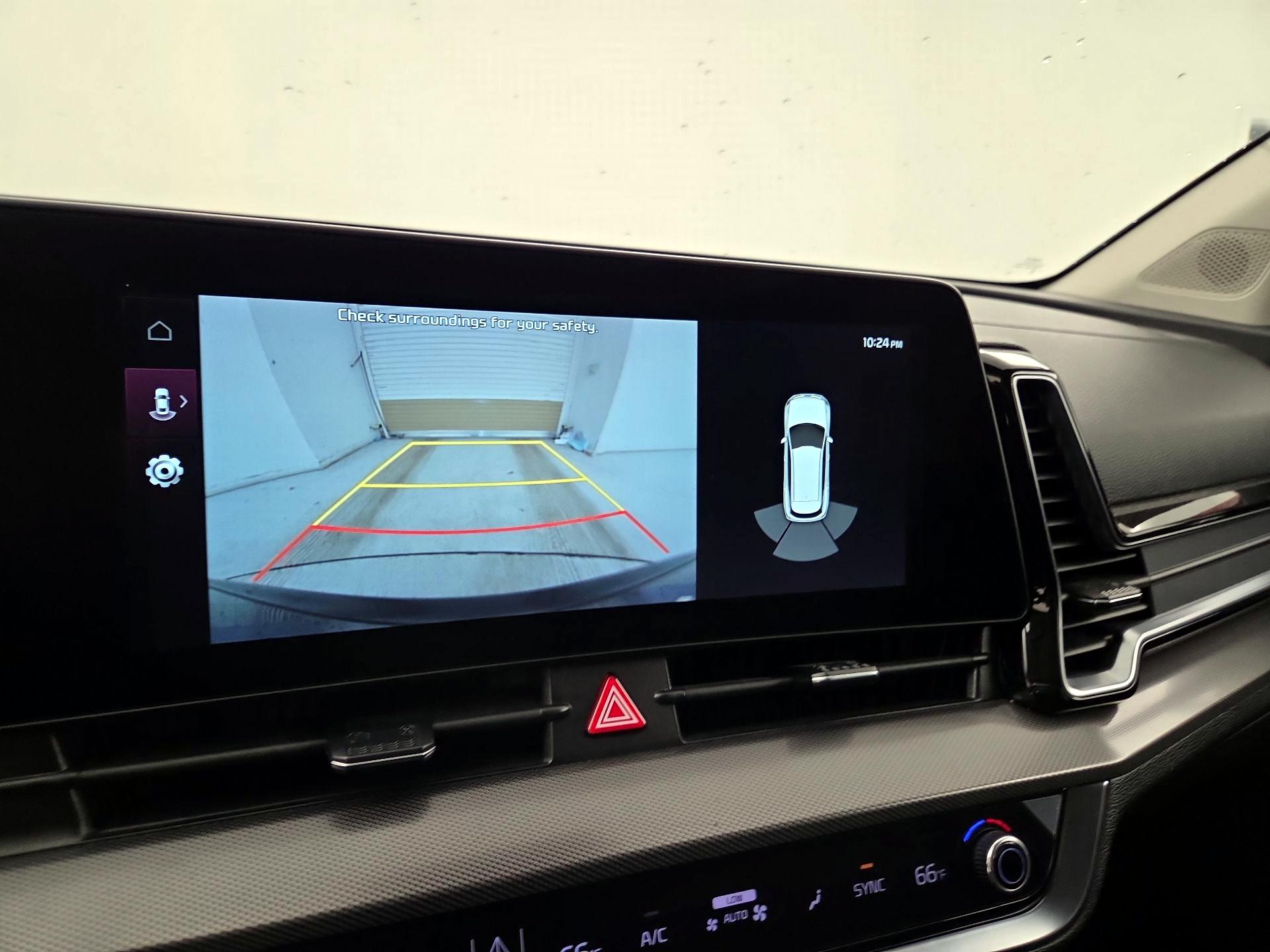 Thumbnail: 2023 Kia Sportage - 14