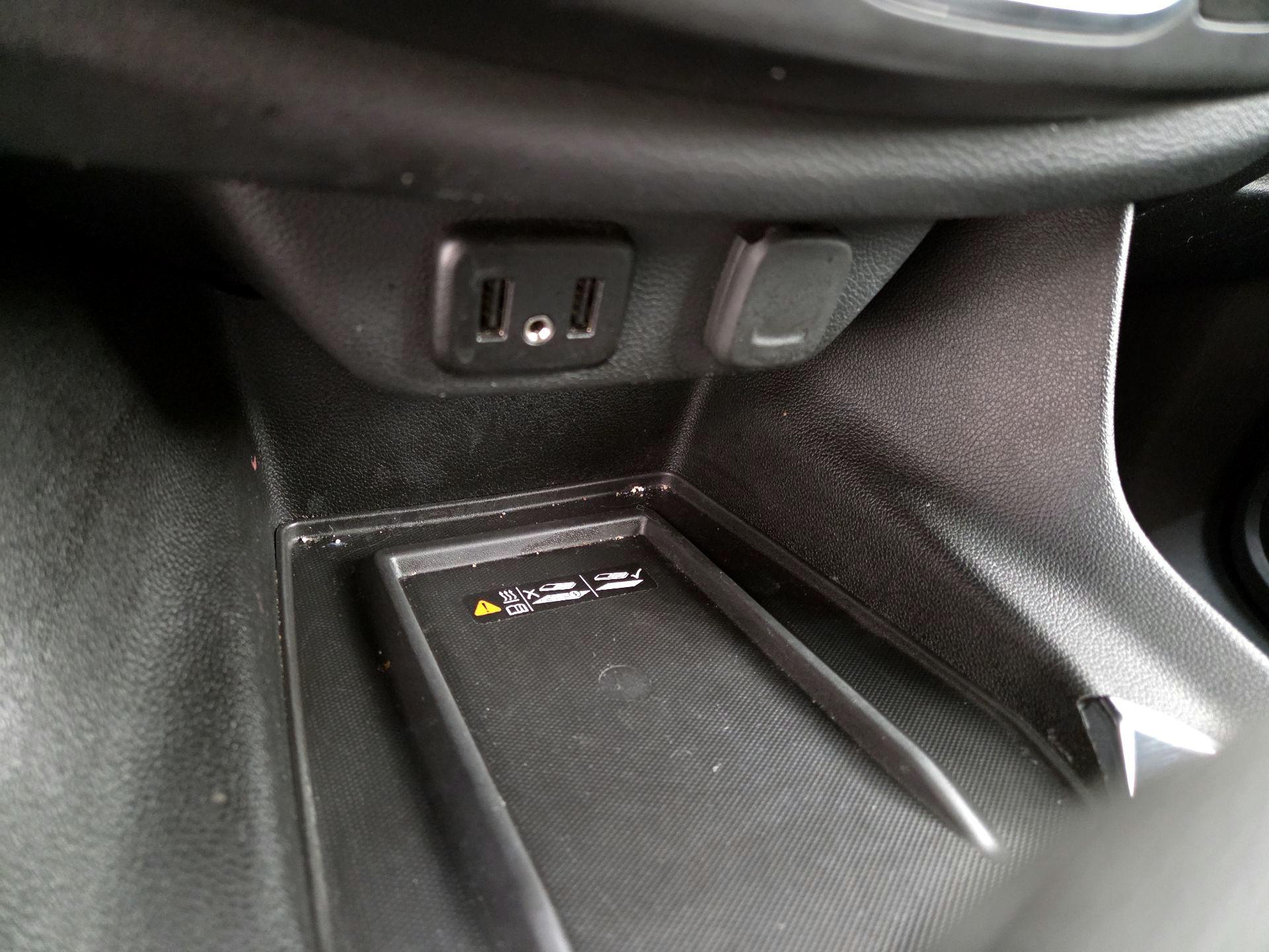 Thumbnail: 2023 Chevrolet Traverse - 18