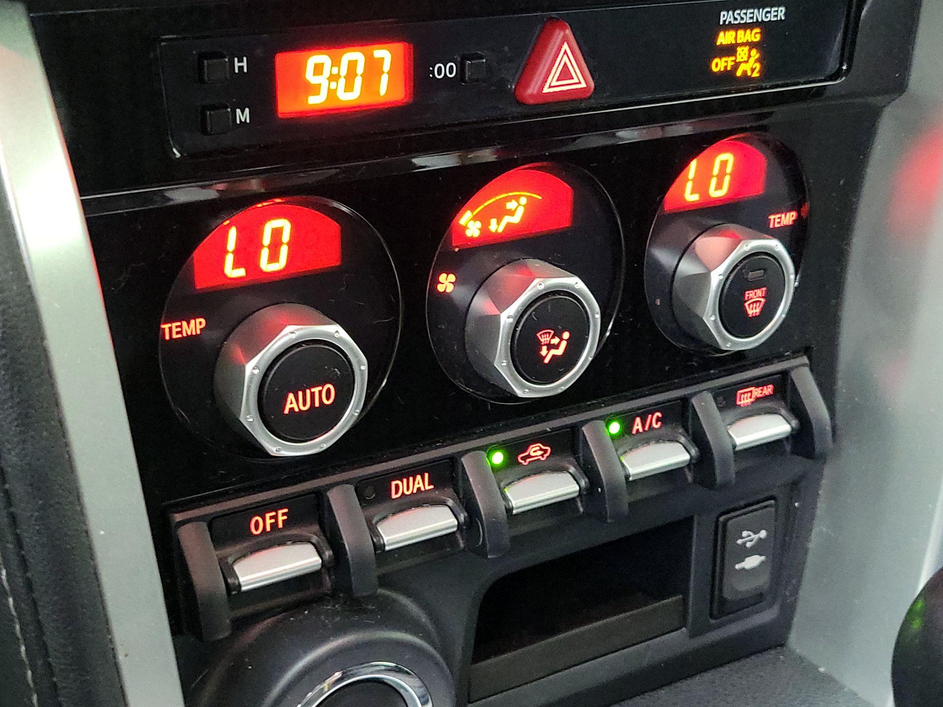 Thumbnail: 2018 Toyota 86 - 16