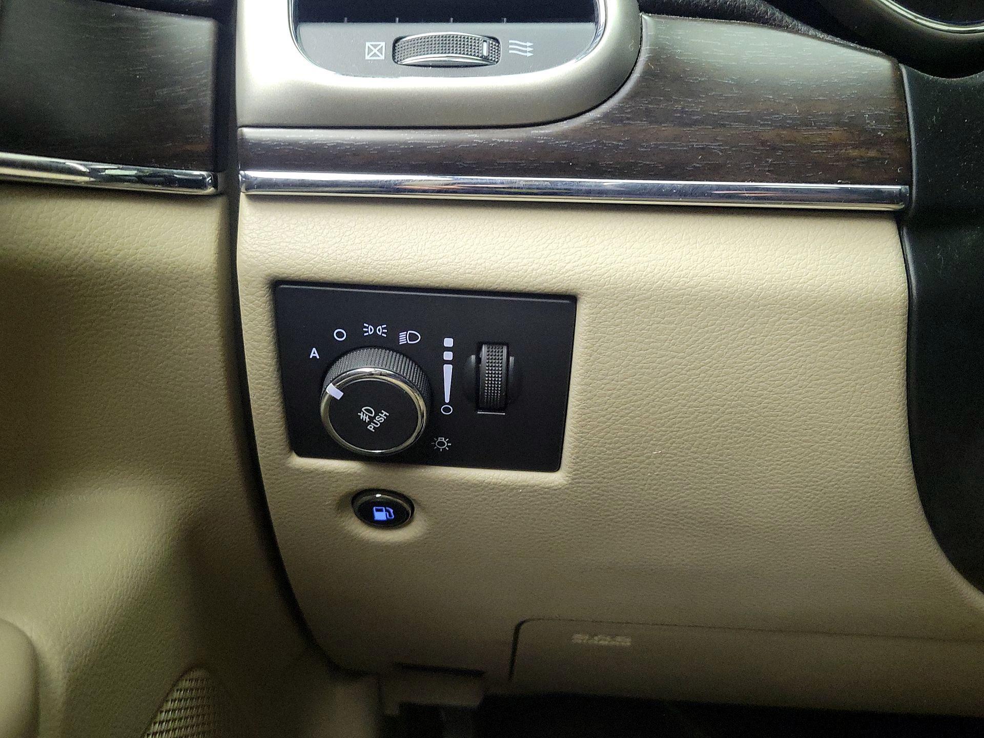 Thumbnail: 2014 Jeep Grand Cherokee - 13