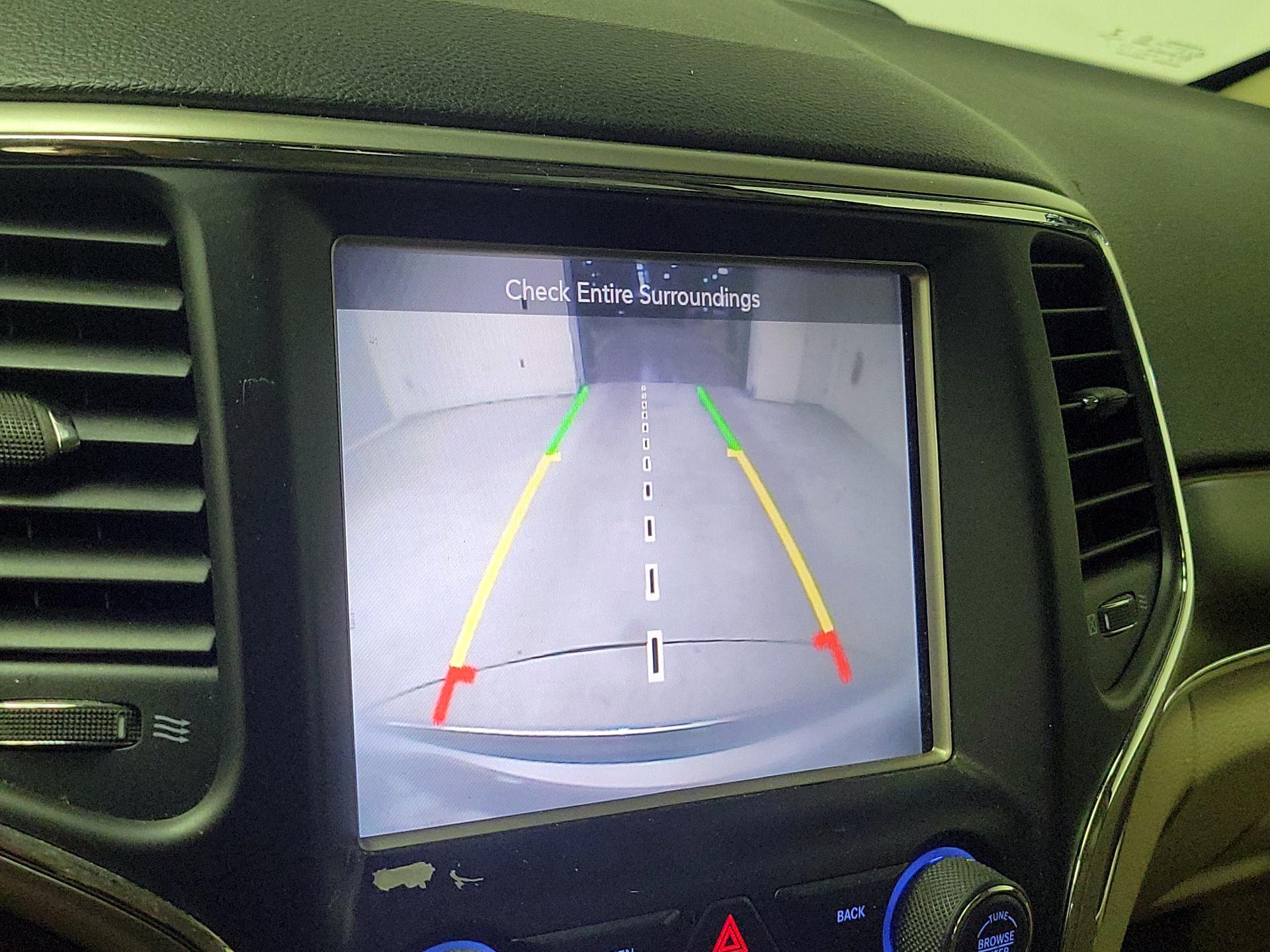 Thumbnail: 2014 Jeep Grand Cherokee - 14