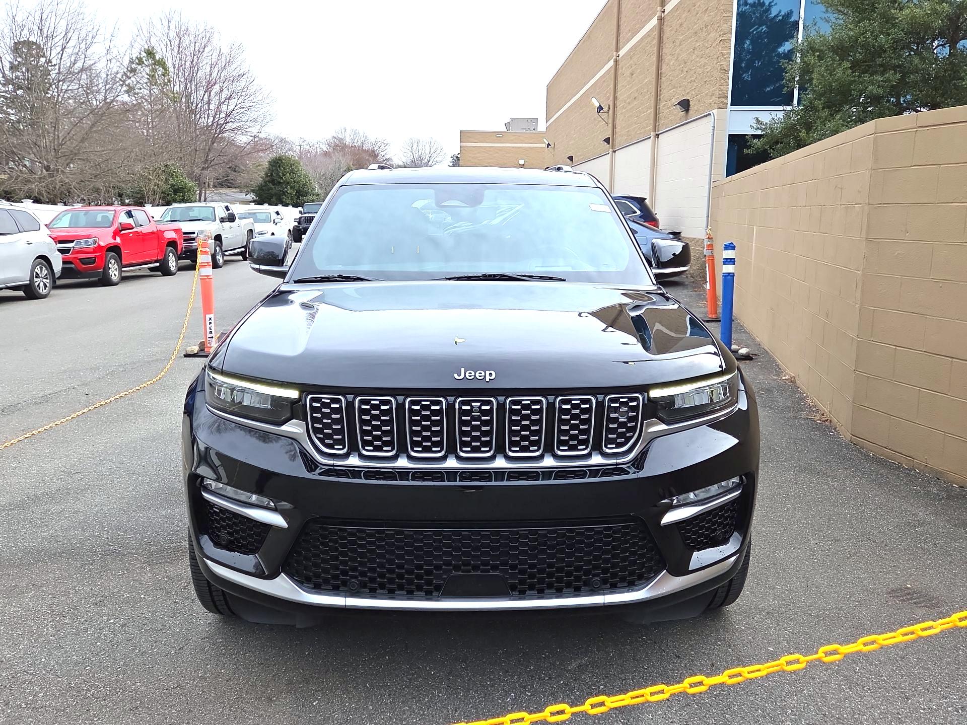 Thumbnail: 2022 Jeep Grand Cherokee - 2