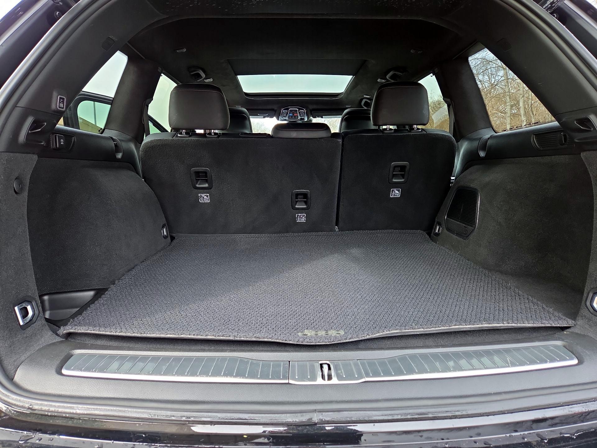 Thumbnail: 2022 Jeep Grand Cherokee - 20