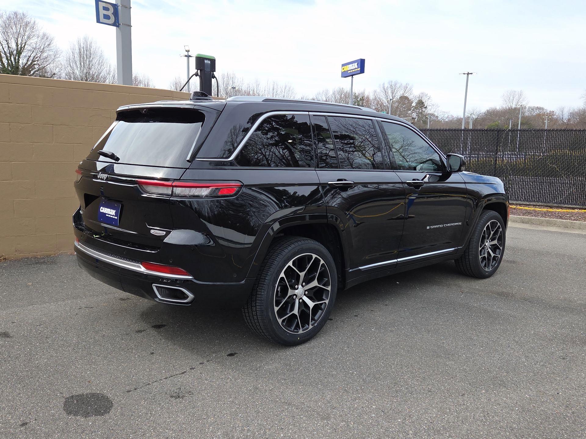 Thumbnail: 2022 Jeep Grand Cherokee - 5
