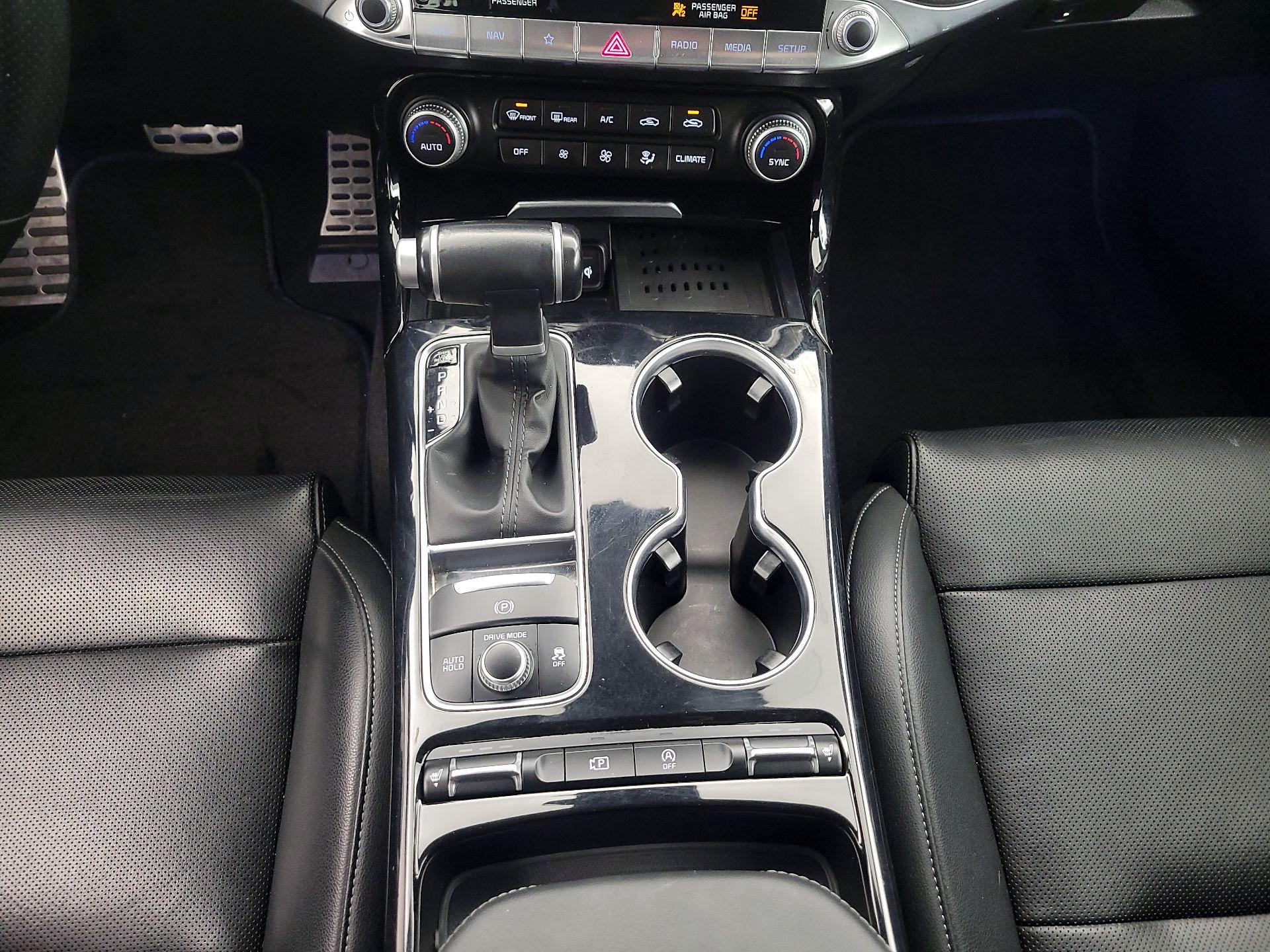 Thumbnail: 2022 Kia Stinger - 18