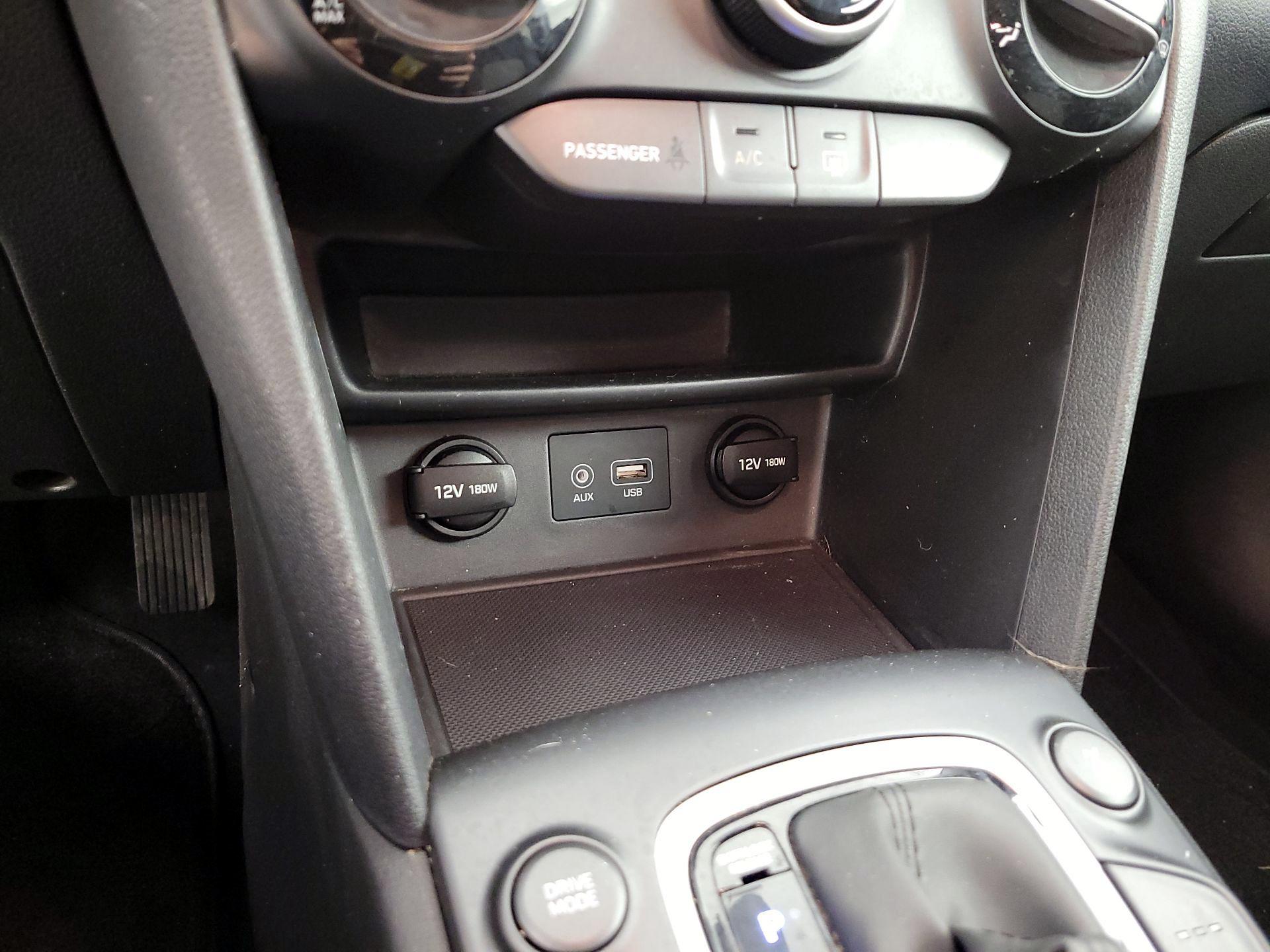 Thumbnail: 2018 Hyundai Kona - 18