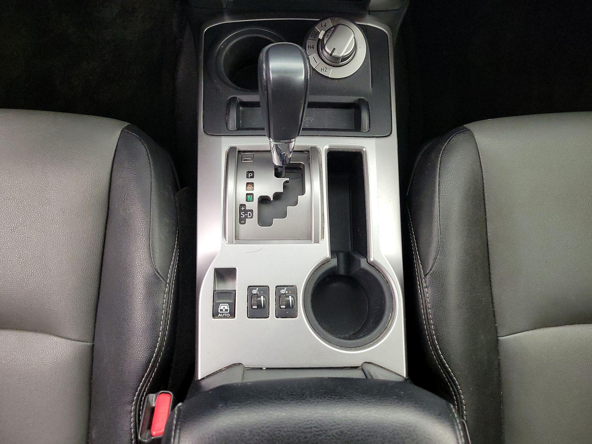 Thumbnail: 2018 Toyota 4Runner - 18