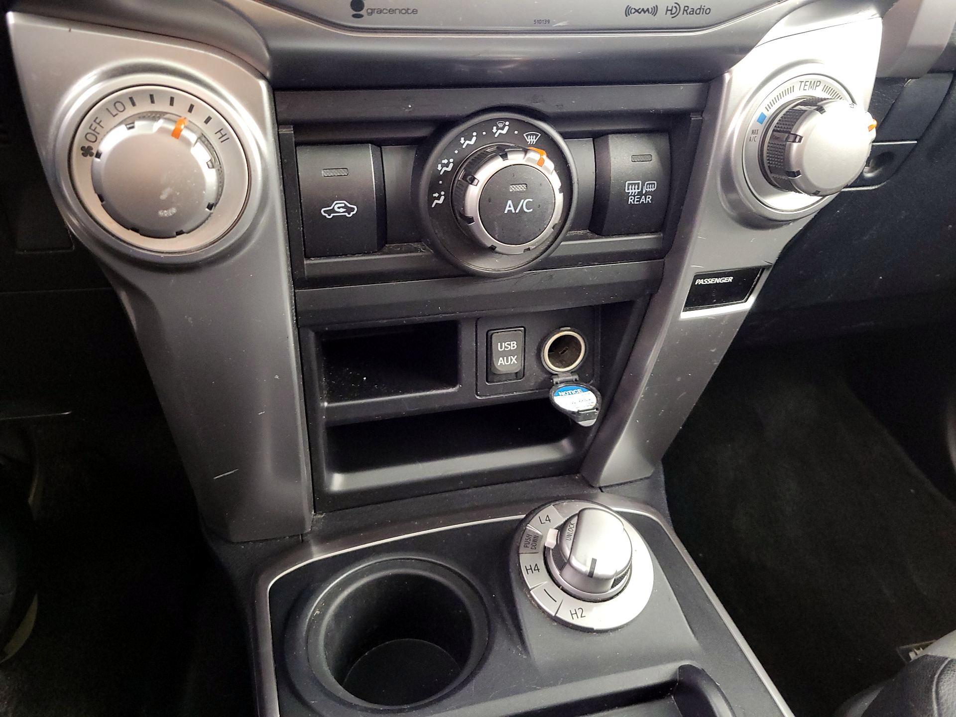 Thumbnail: 2018 Toyota 4Runner - 19