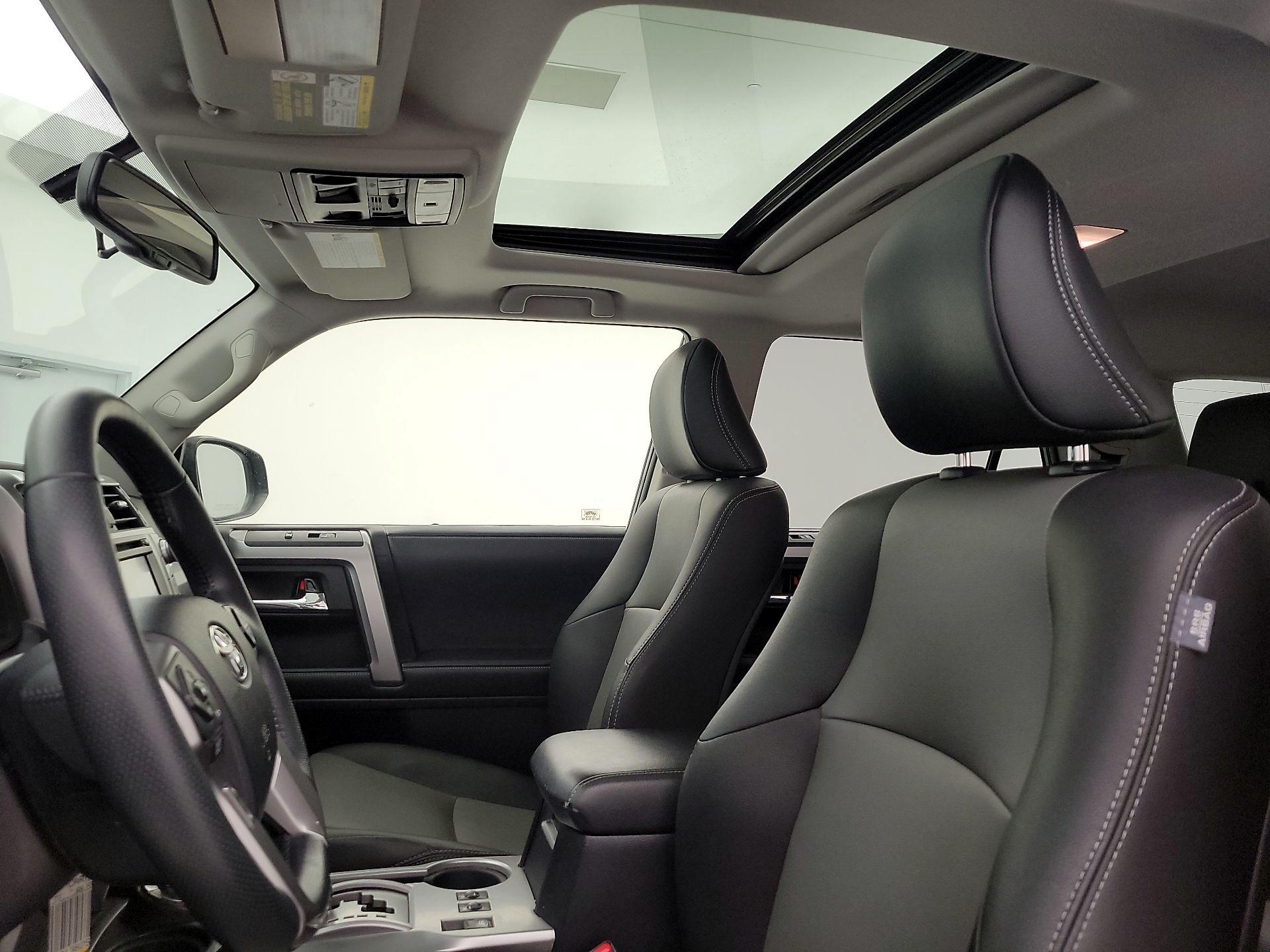 Thumbnail: 2018 Toyota 4Runner - 20