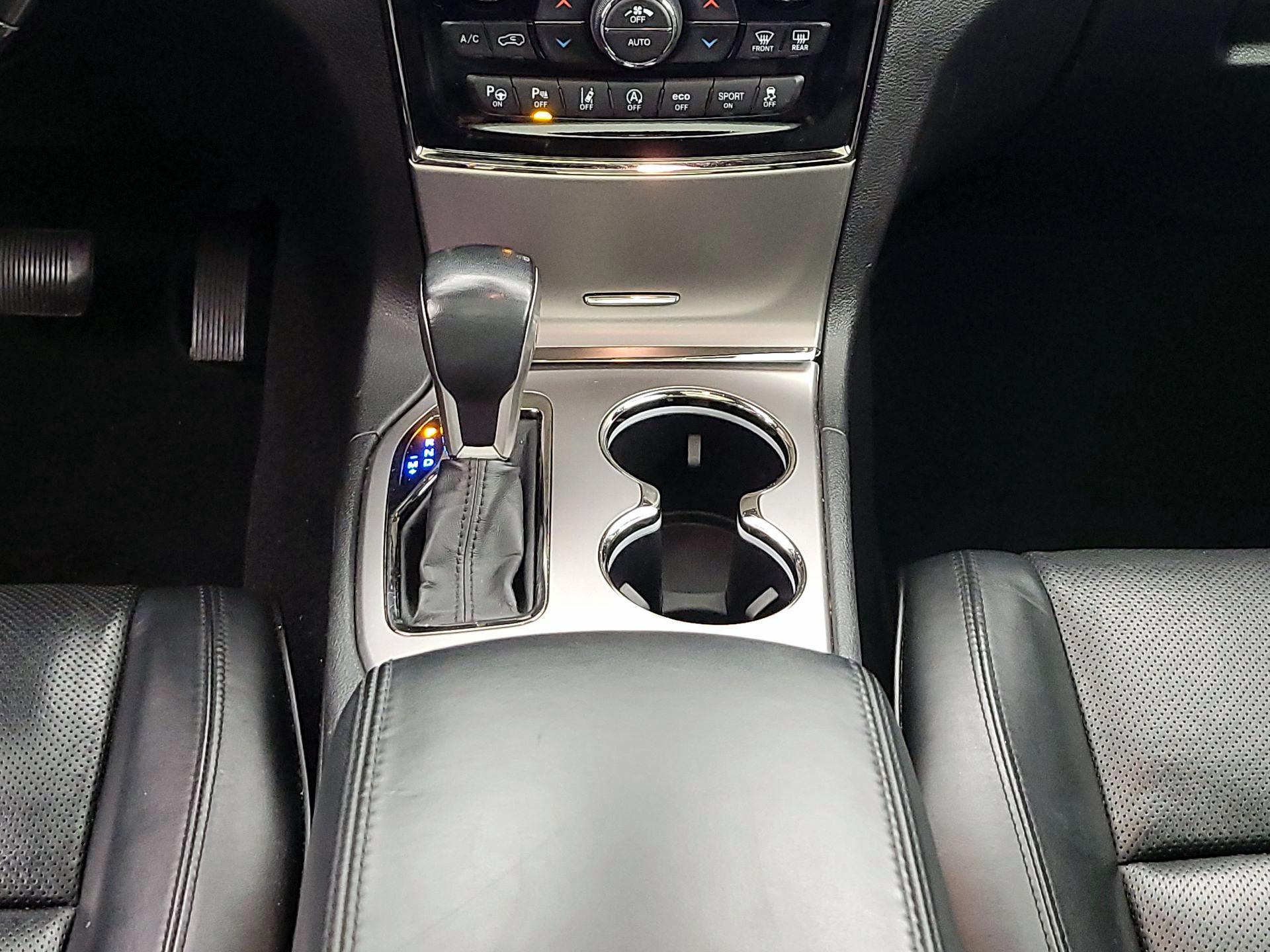 Thumbnail: 2021 Jeep Grand Cherokee - 18