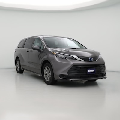 2024 Toyota Sienna LE