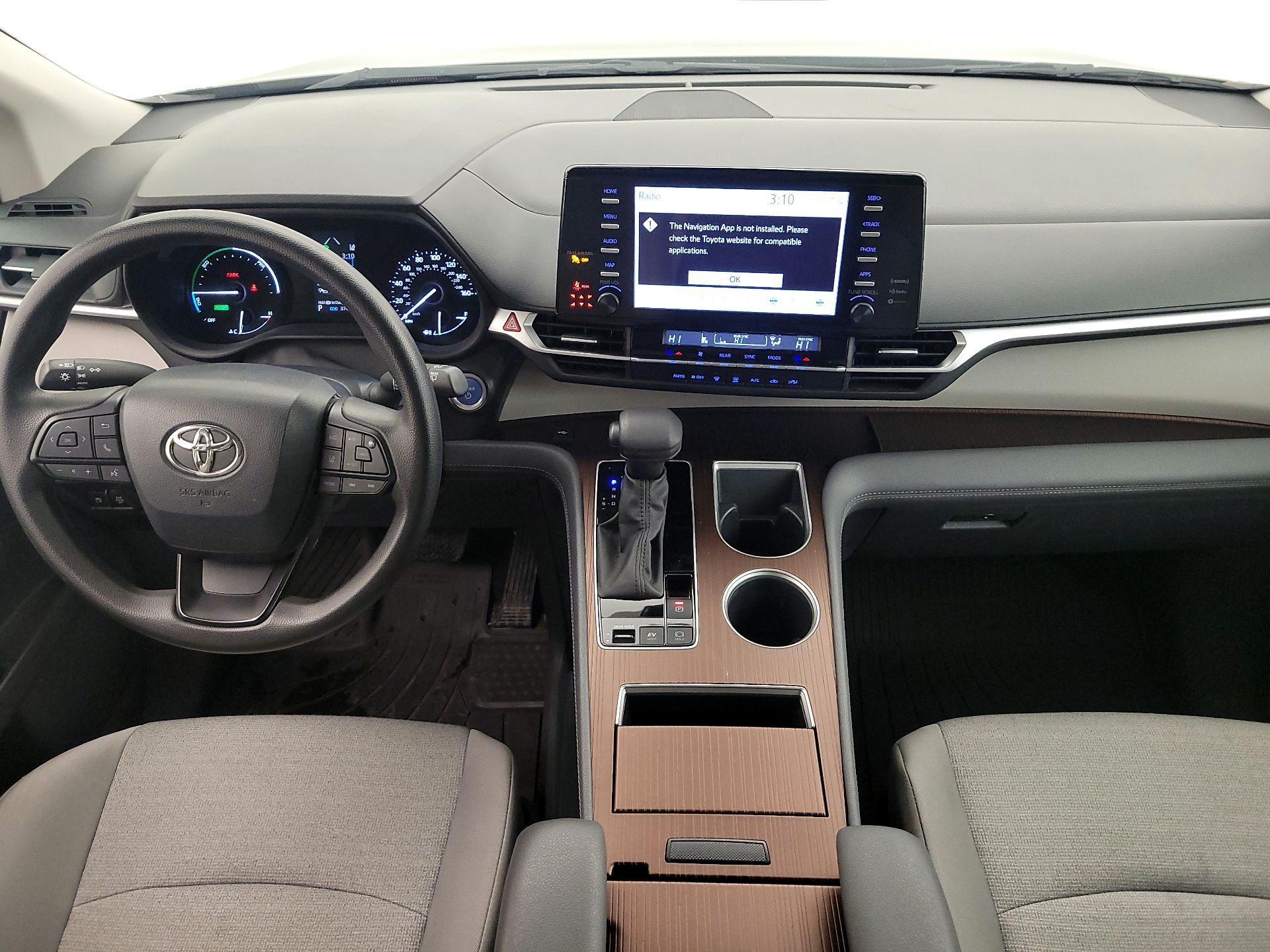 Thumbnail: 2024 Toyota Sienna - 9