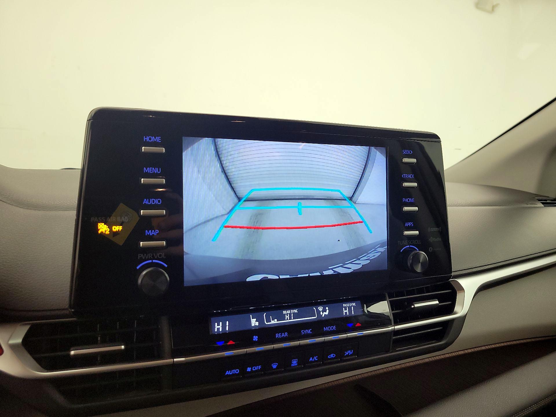 Thumbnail: 2024 Toyota Sienna - 15