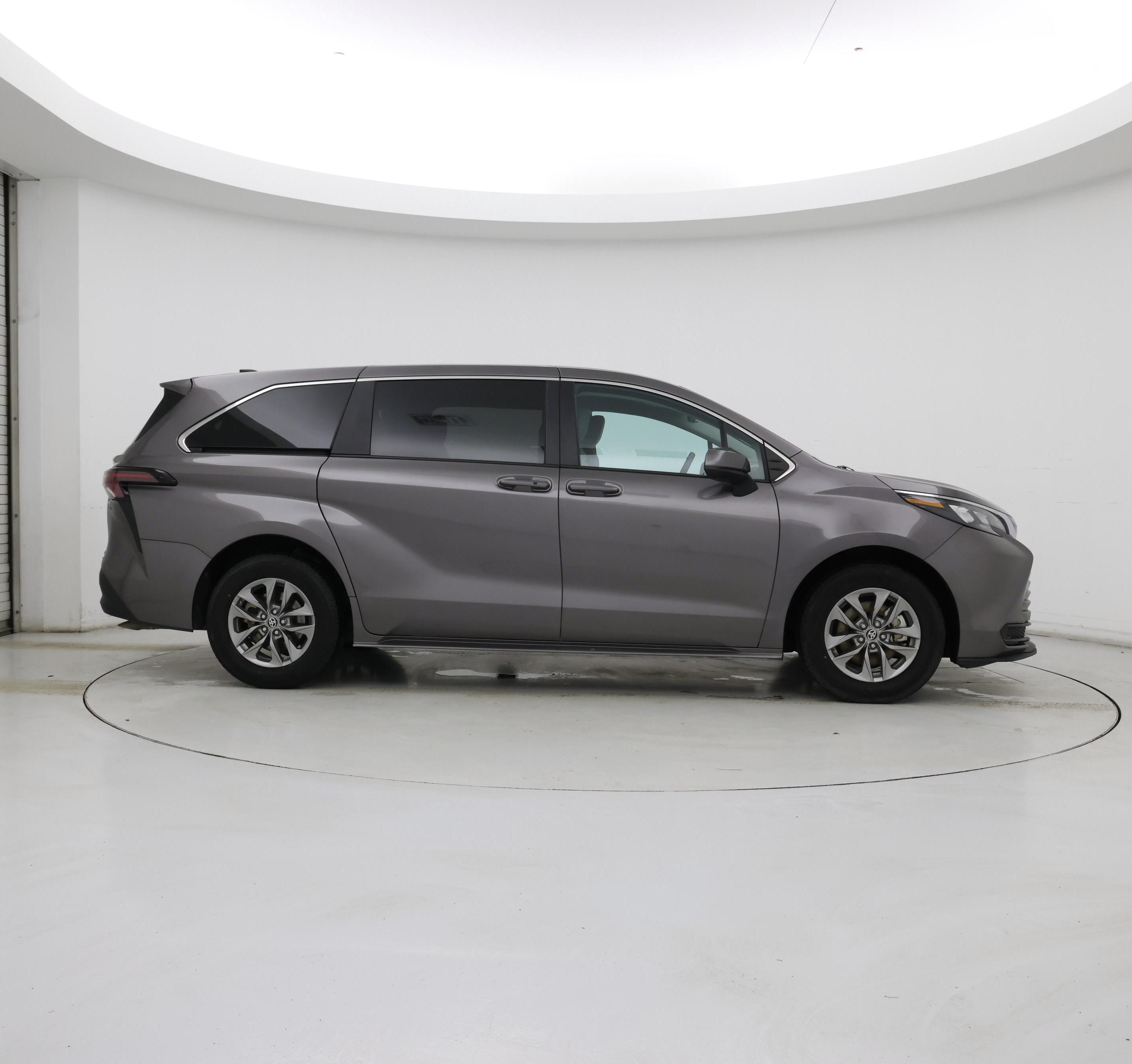 Thumbnail: 2024 Toyota Sienna - 7