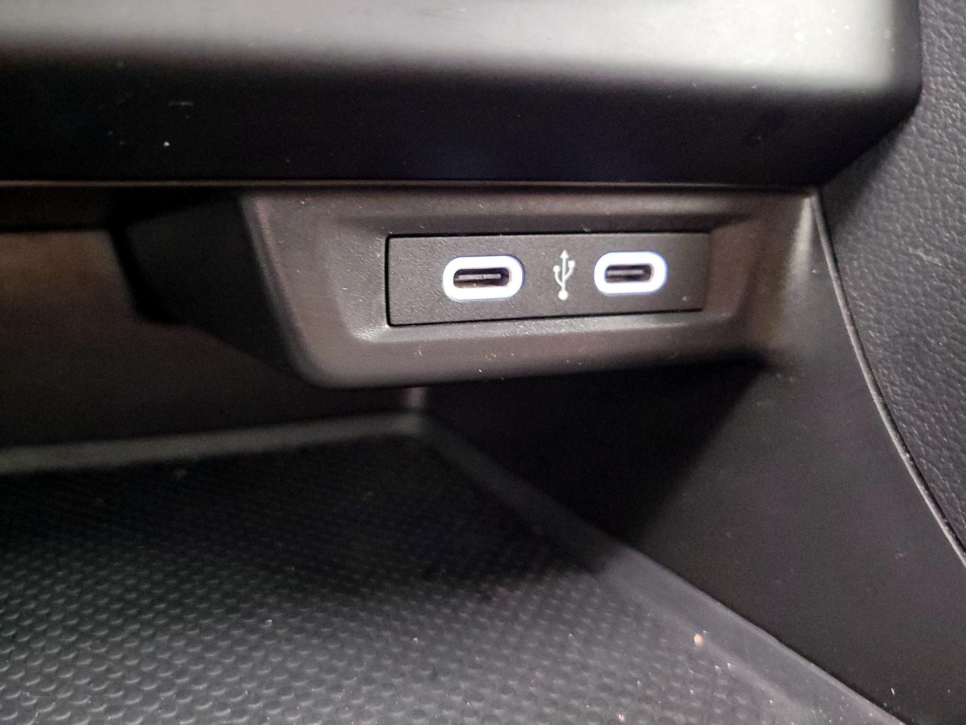 Thumbnail: 2024 Volkswagen Jetta - 18