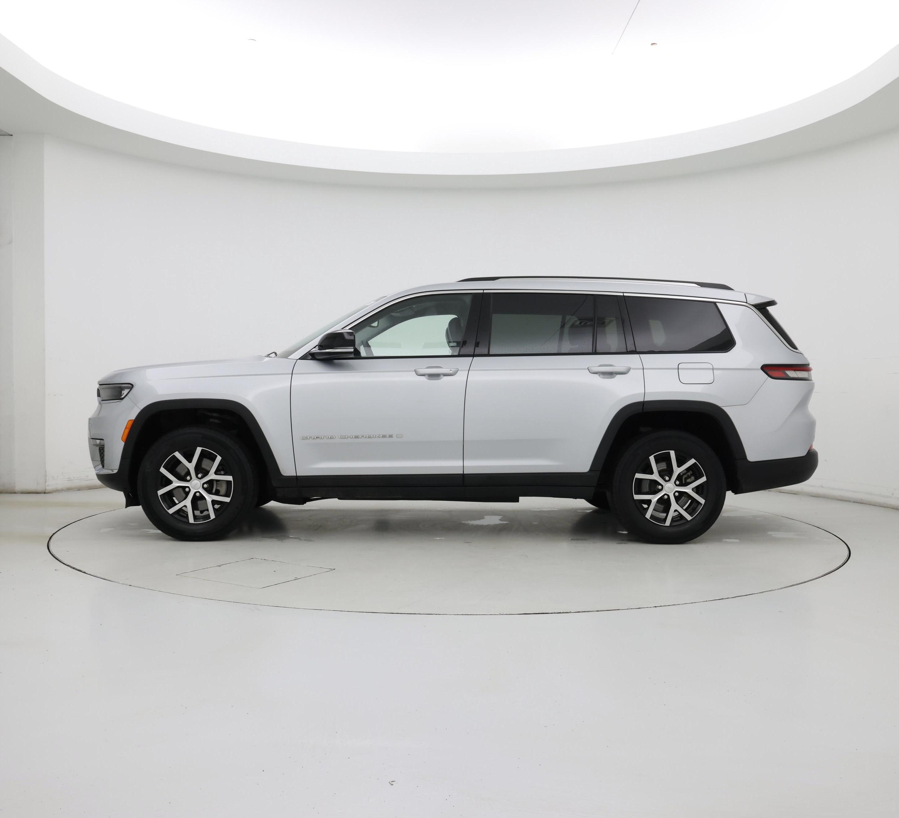 Thumbnail: 2023 Jeep Grand Cherokee L - 3