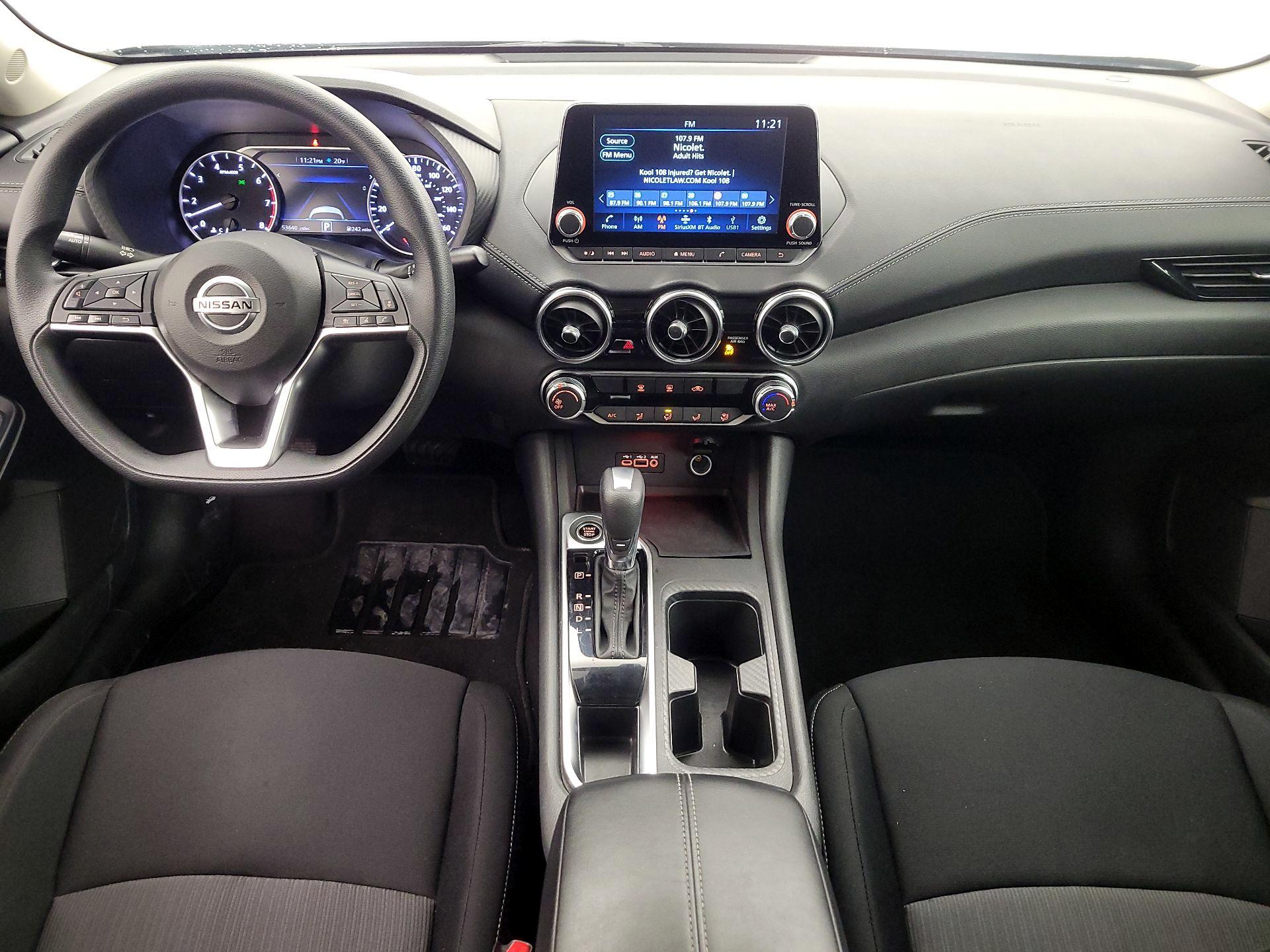 Thumbnail: 2023 Nissan Sentra - 9