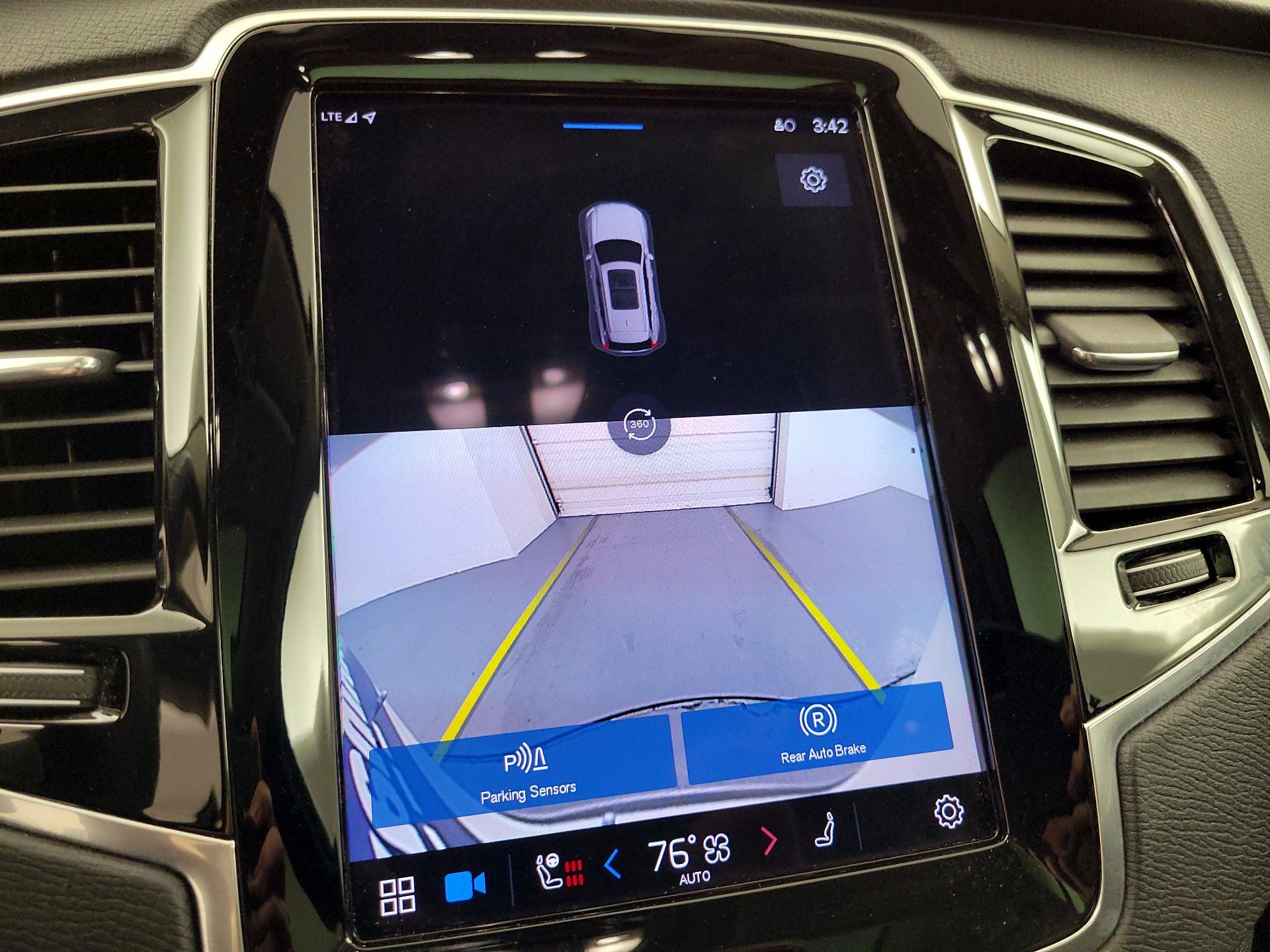 Thumbnail: 2023 Volvo XC90 - 15