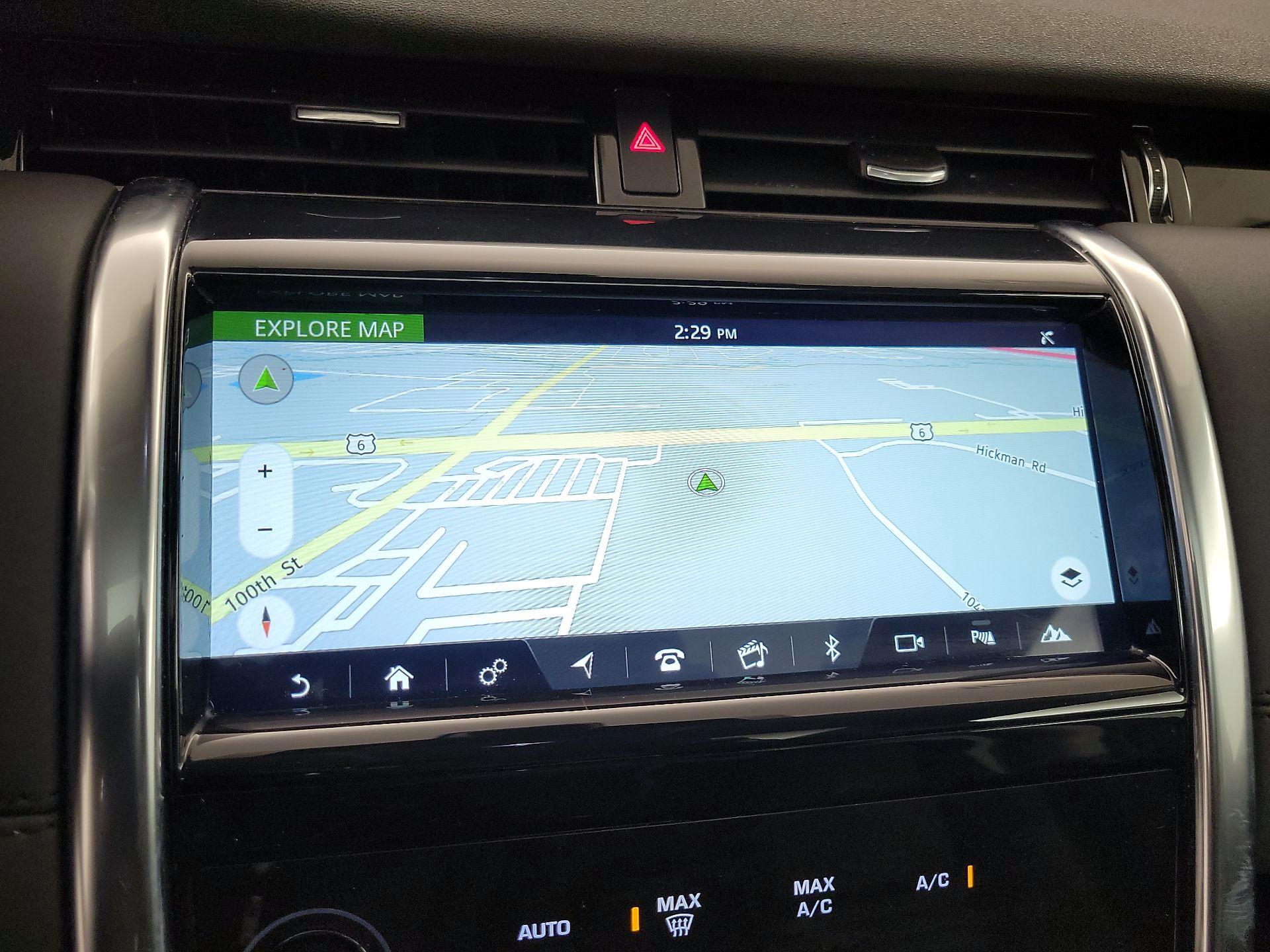 Thumbnail: 2020 Land Rover Discovery Sport - 13