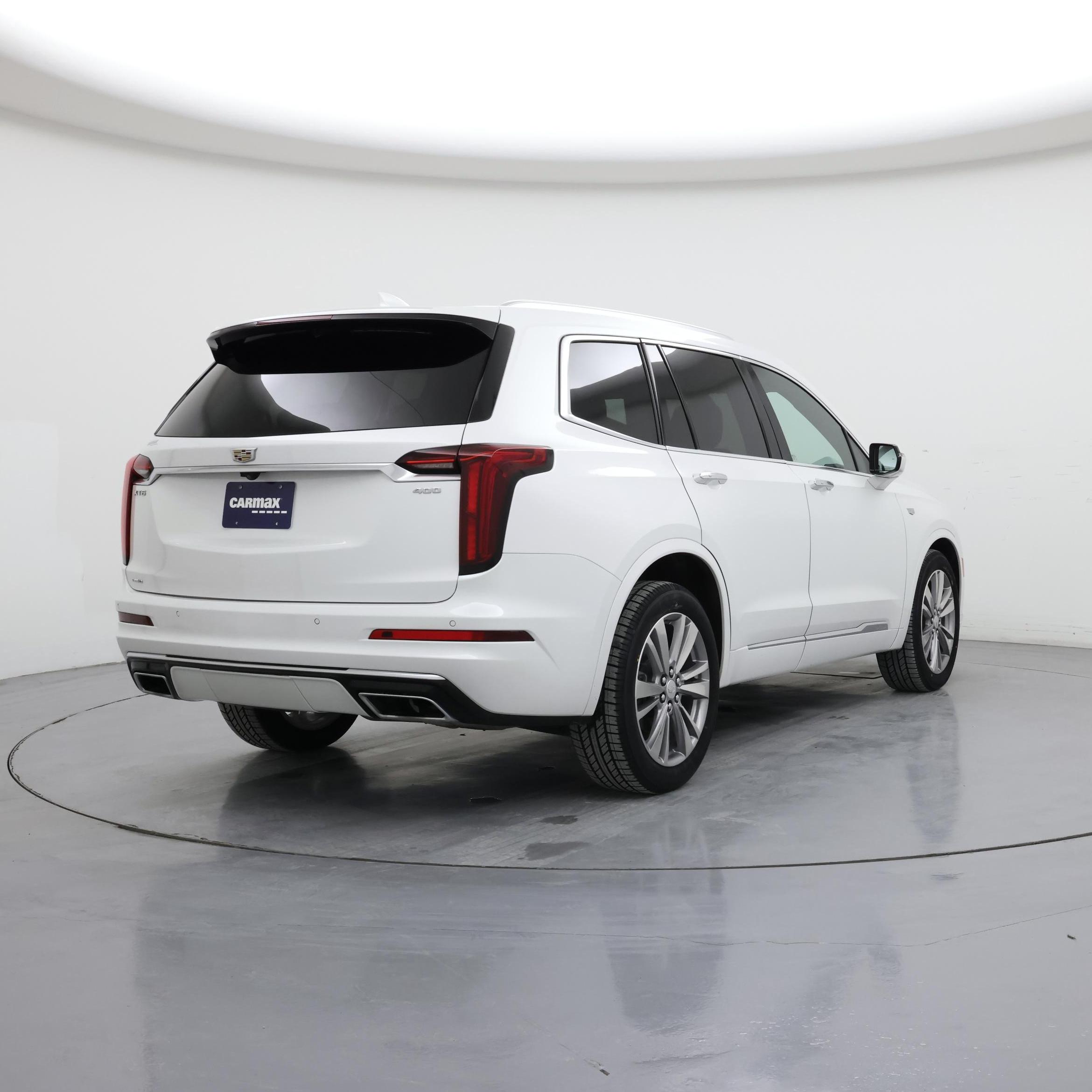 Thumbnail: 2023 Cadillac XT6 - 8