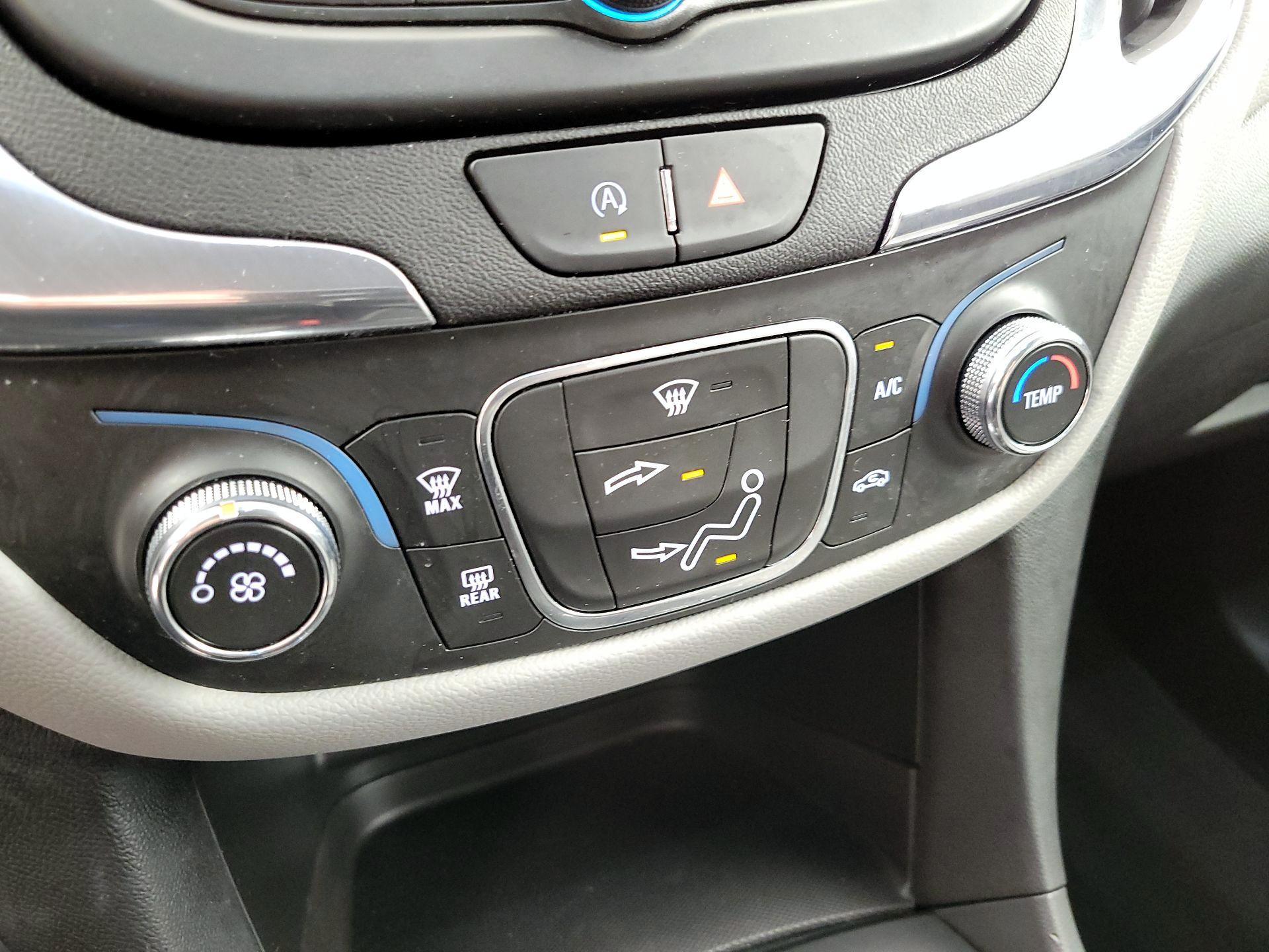 Thumbnail: 2023 Chevrolet Equinox - 16