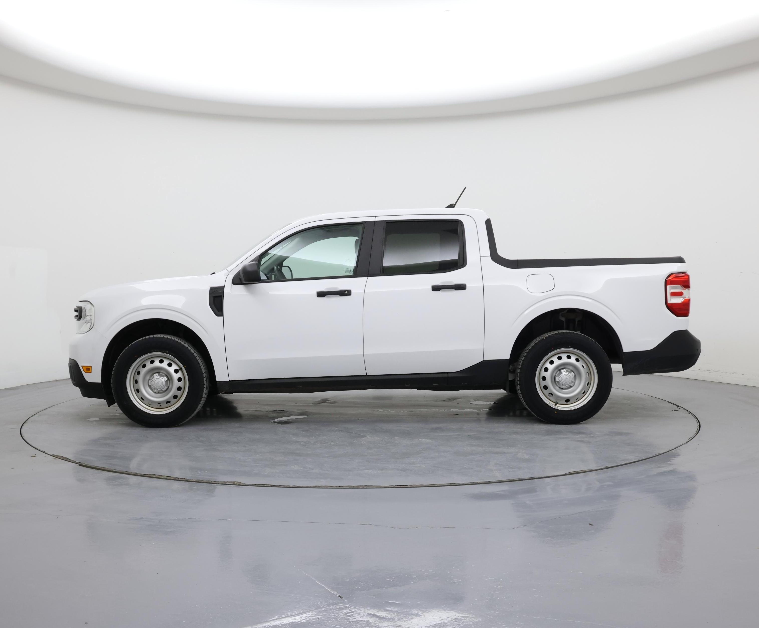 Thumbnail: 2022 Ford Maverick - 3